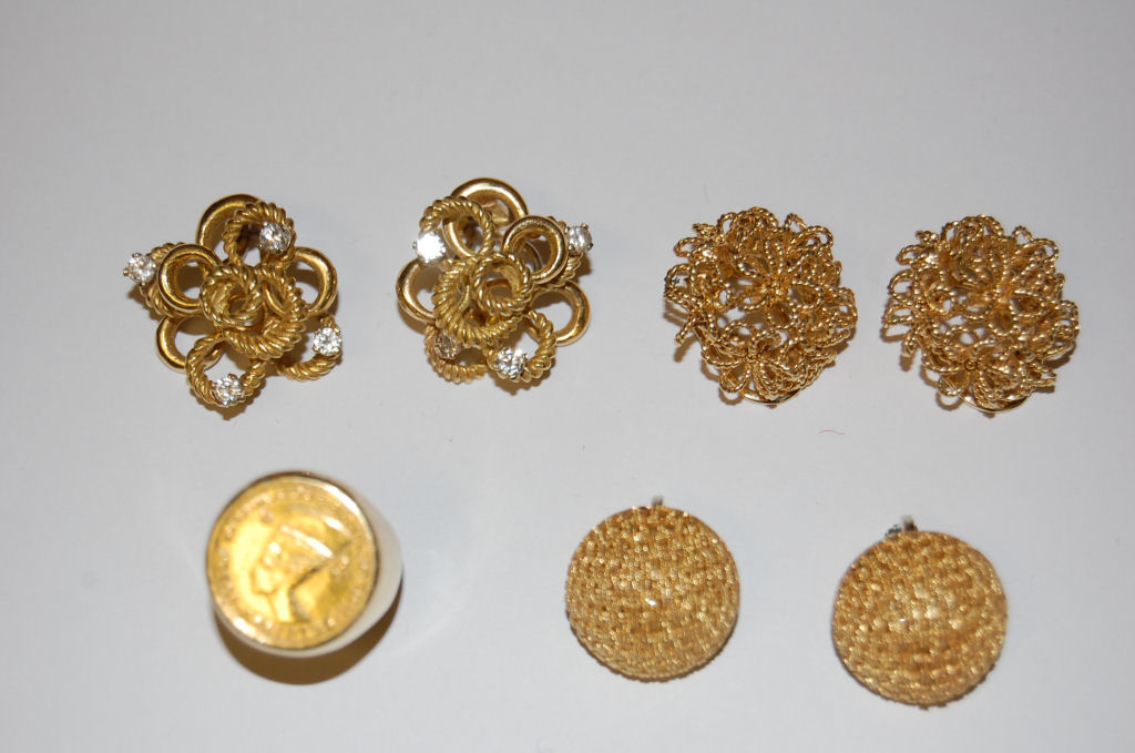A collection of items,