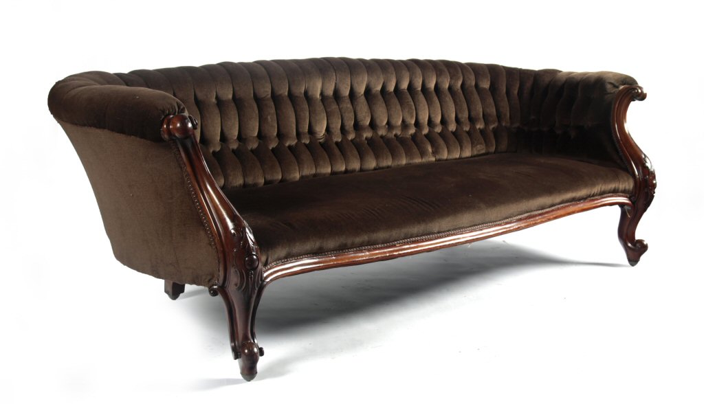 VICTORIAN MATCHED MAHOGANY SUITE