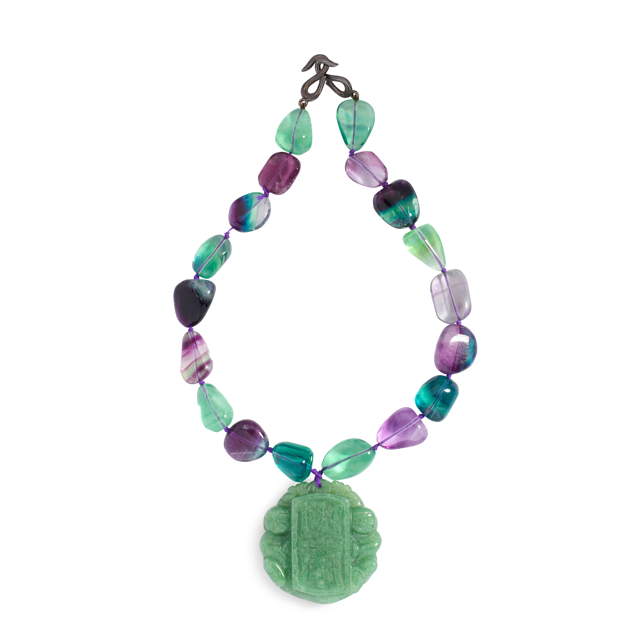 A fluorite and aventurine quartz necklace