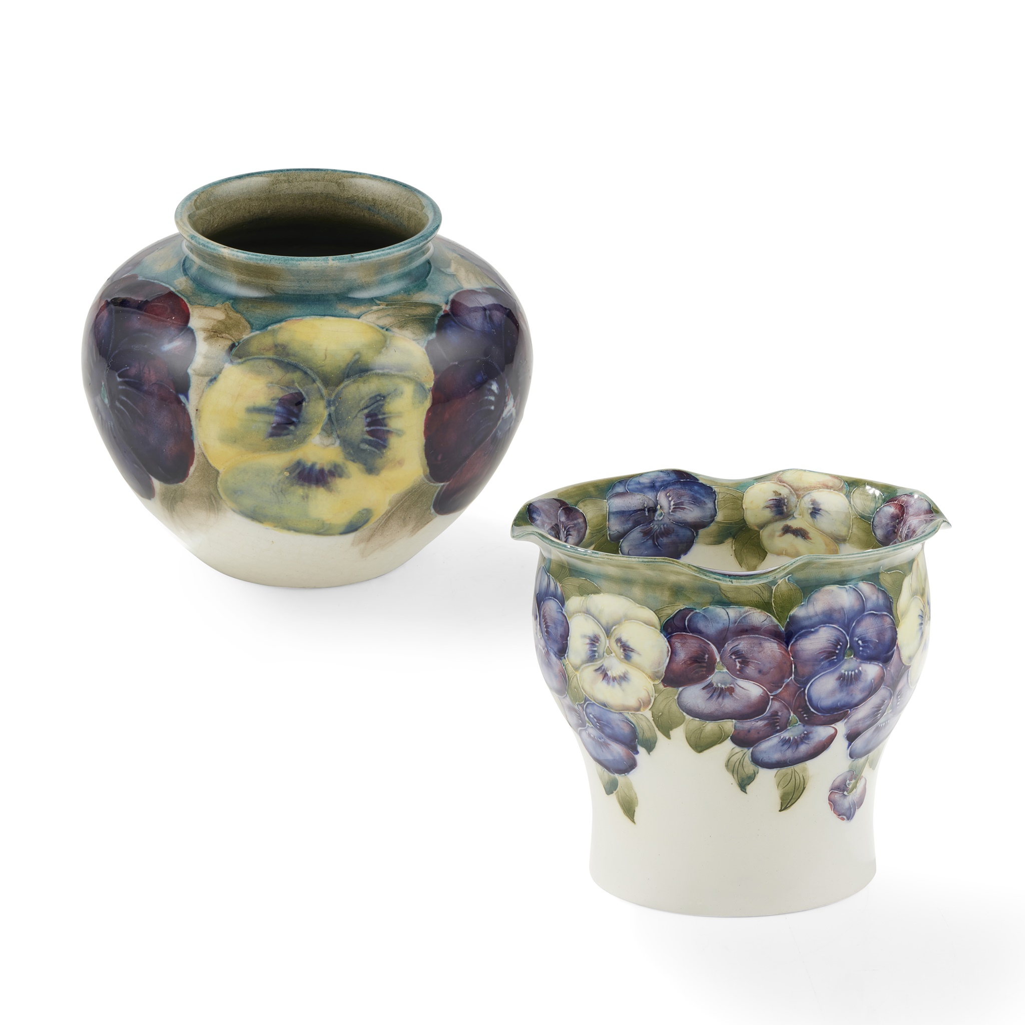 WILLIAM MOORCROFT (1872-1945) FOR MOORCROFT POTTERY