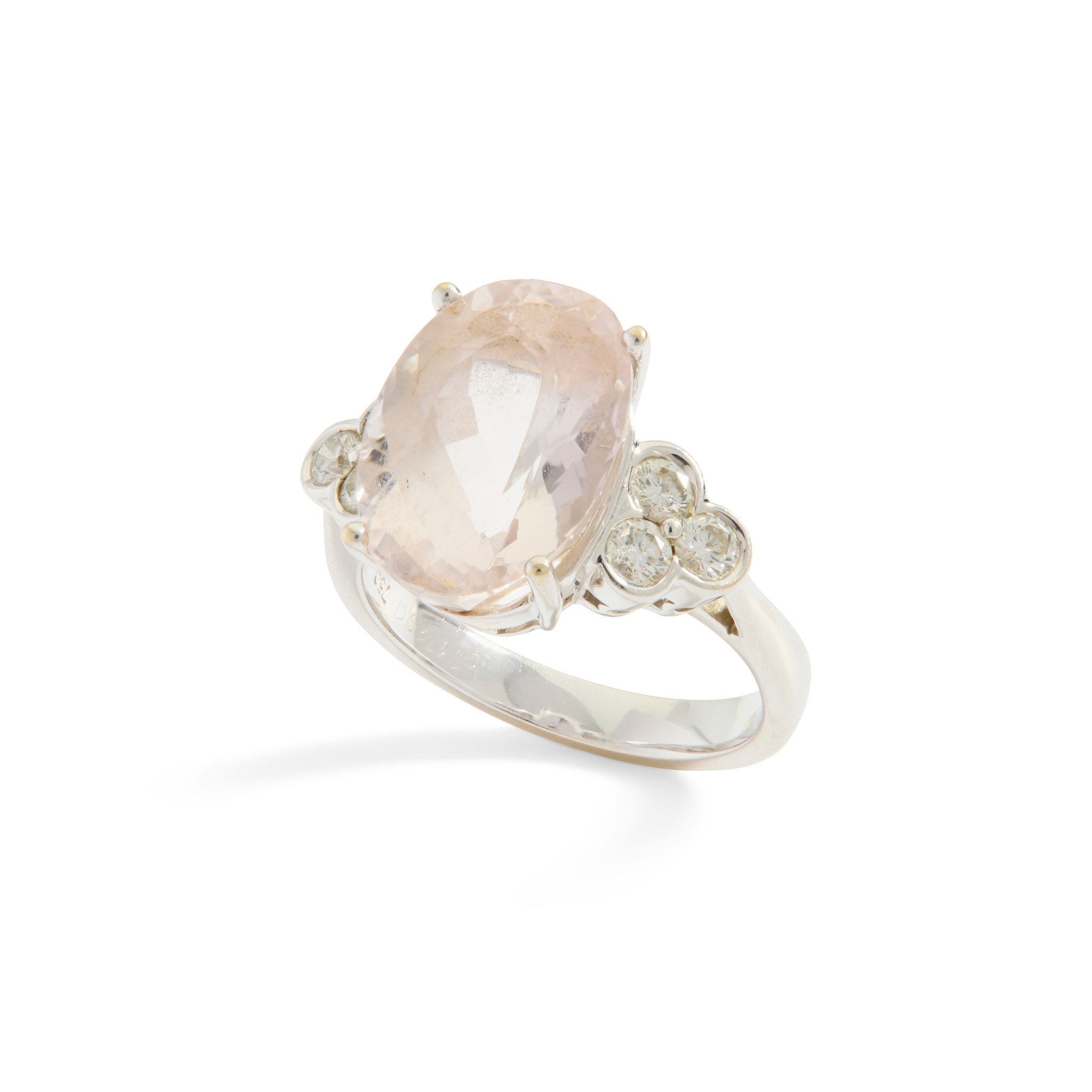 An 18ct gold kunzite and diamond ring