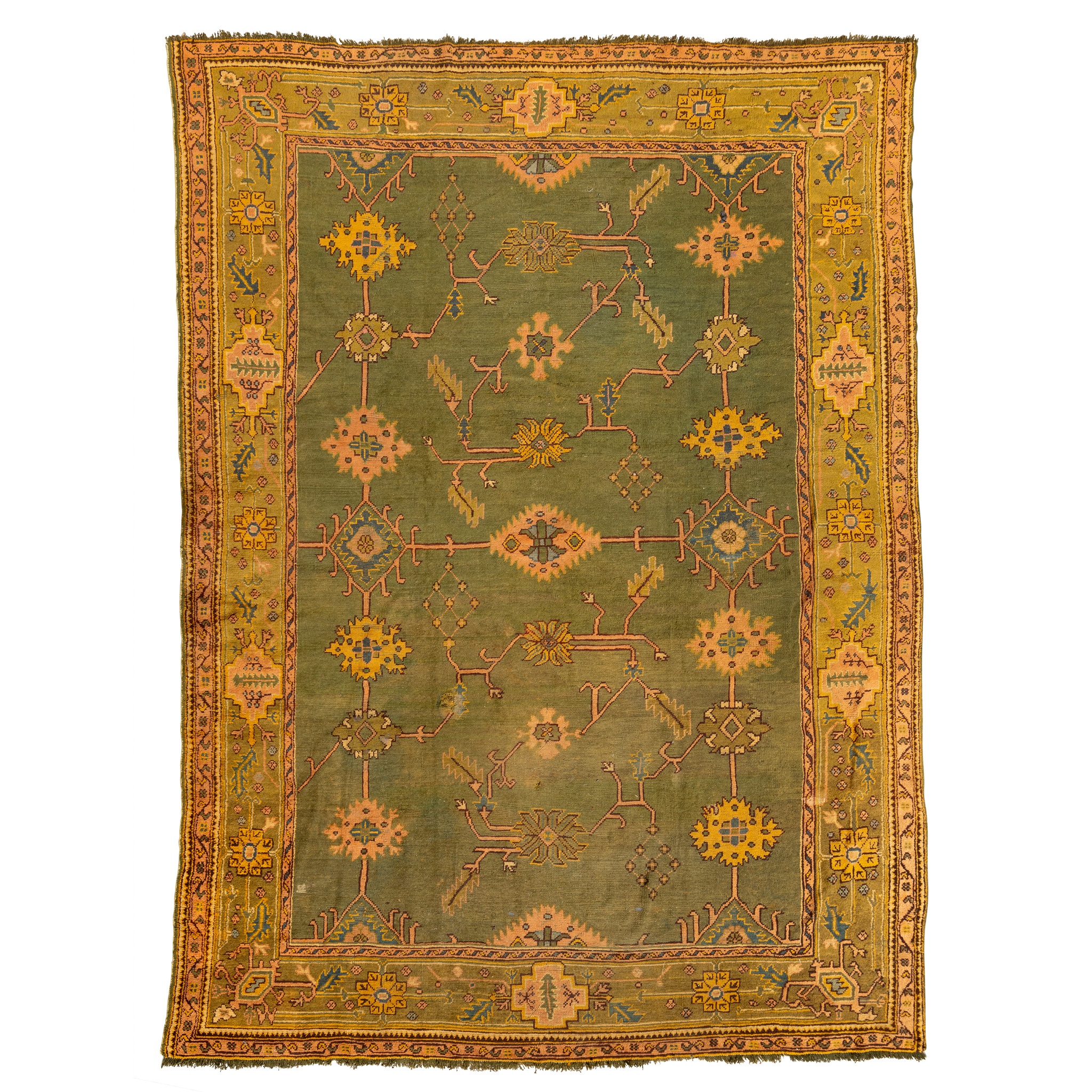 USHAK CARPET