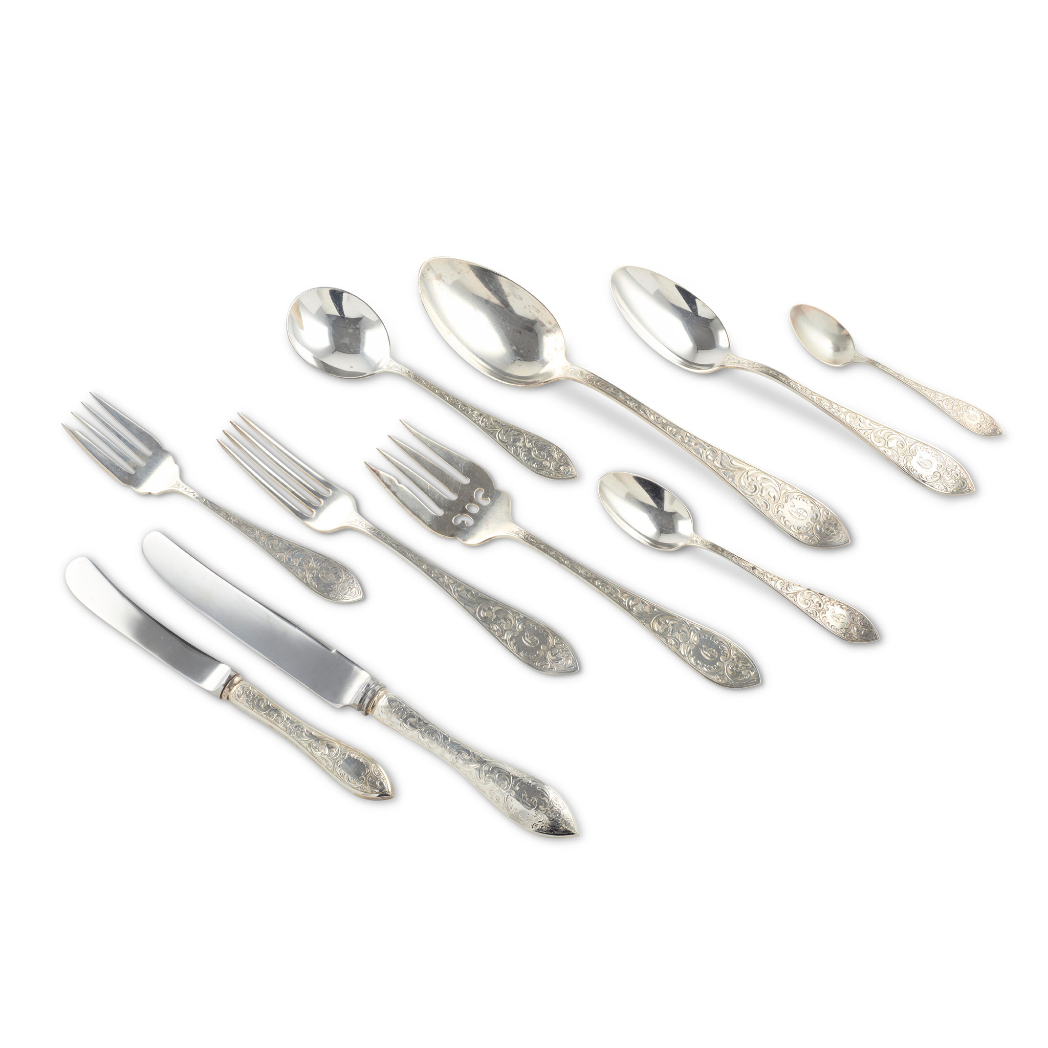 AN EARLY 20TH CENTURY CANADIAN 'LONDON ENGRAVED' PATTERN DESSERT SERVICE