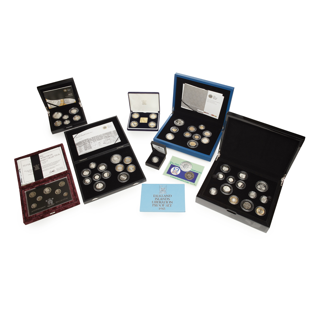 U.K. - A group of Piedfort and other silver proof coins and sets