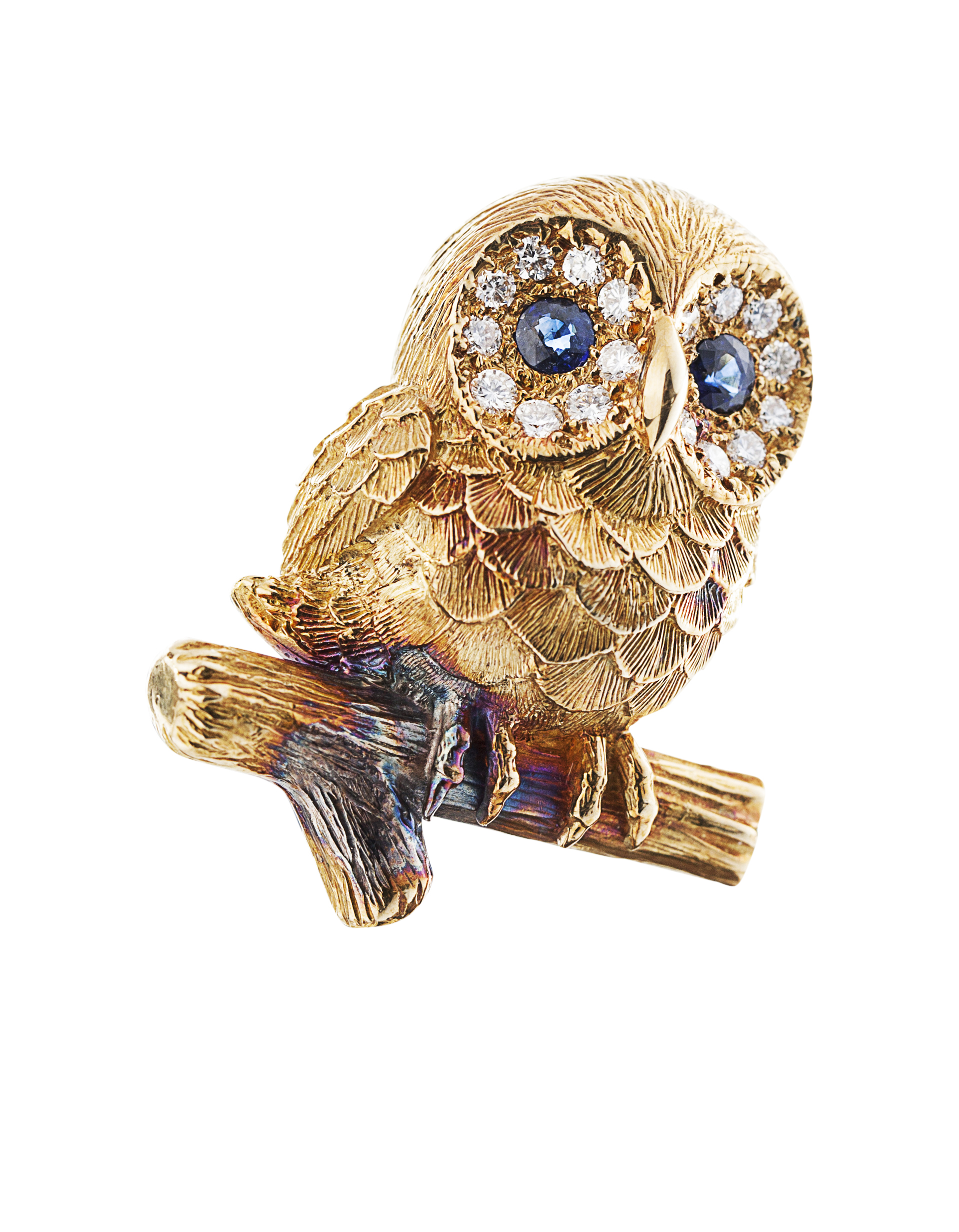 E WOLFE & CO - An 18ct gold diamond and sapphire set brooch