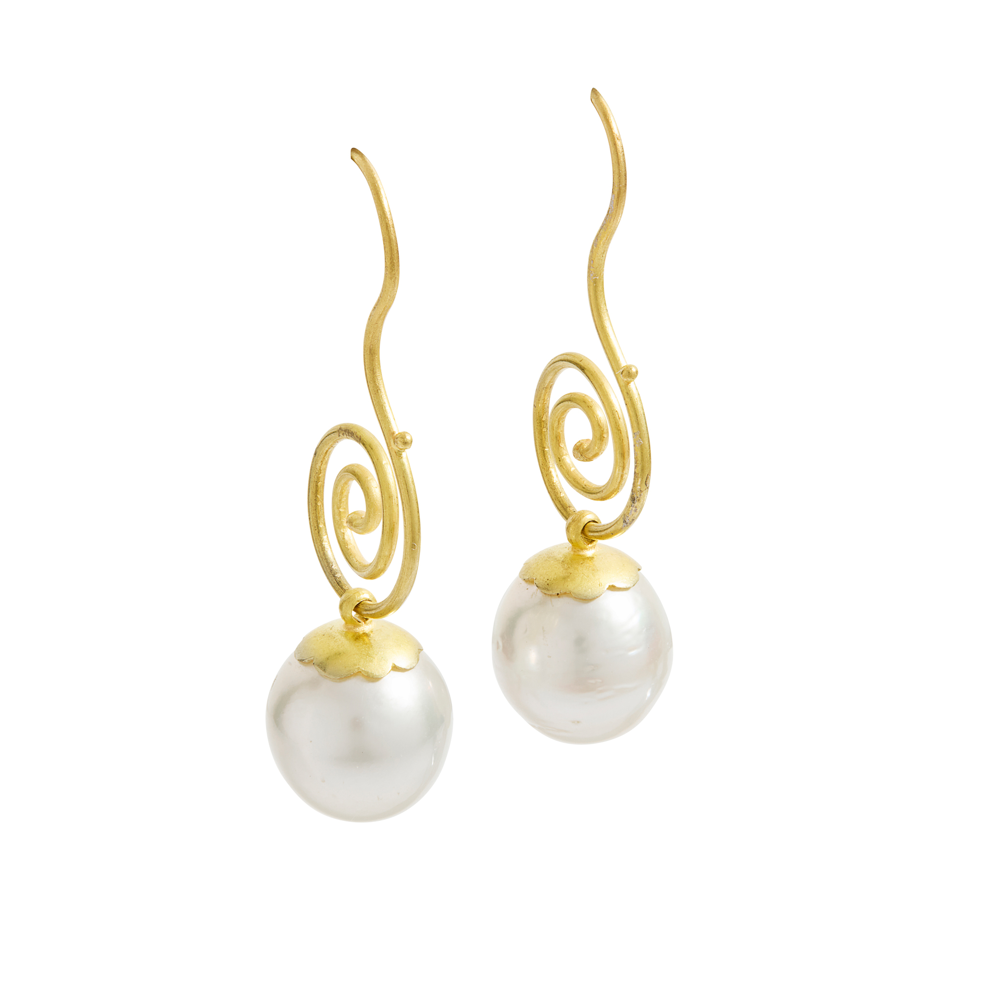 A Pair of 18ct Gold Cultured Pearl Pendent Earrings