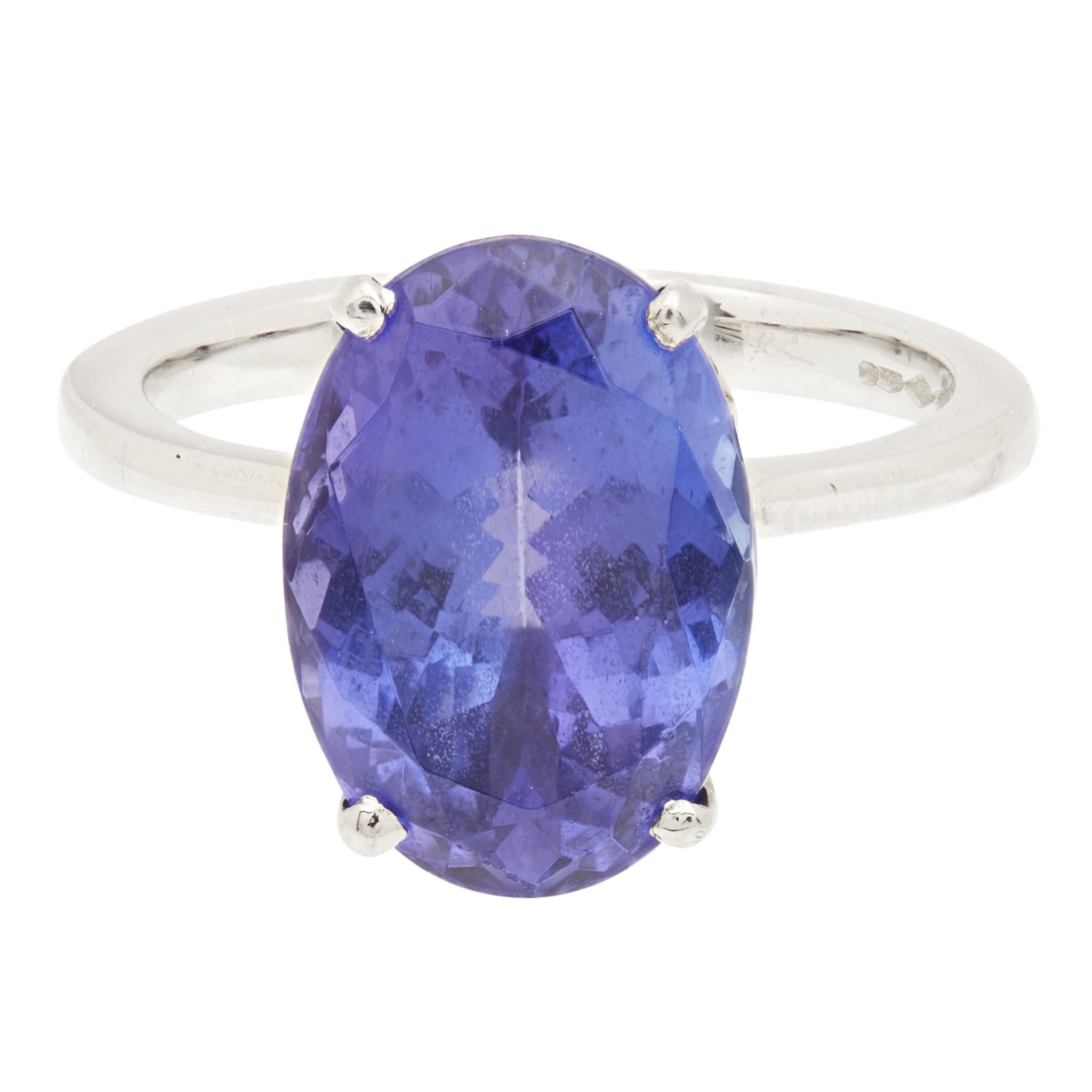 A single stone Tanzanite set ring