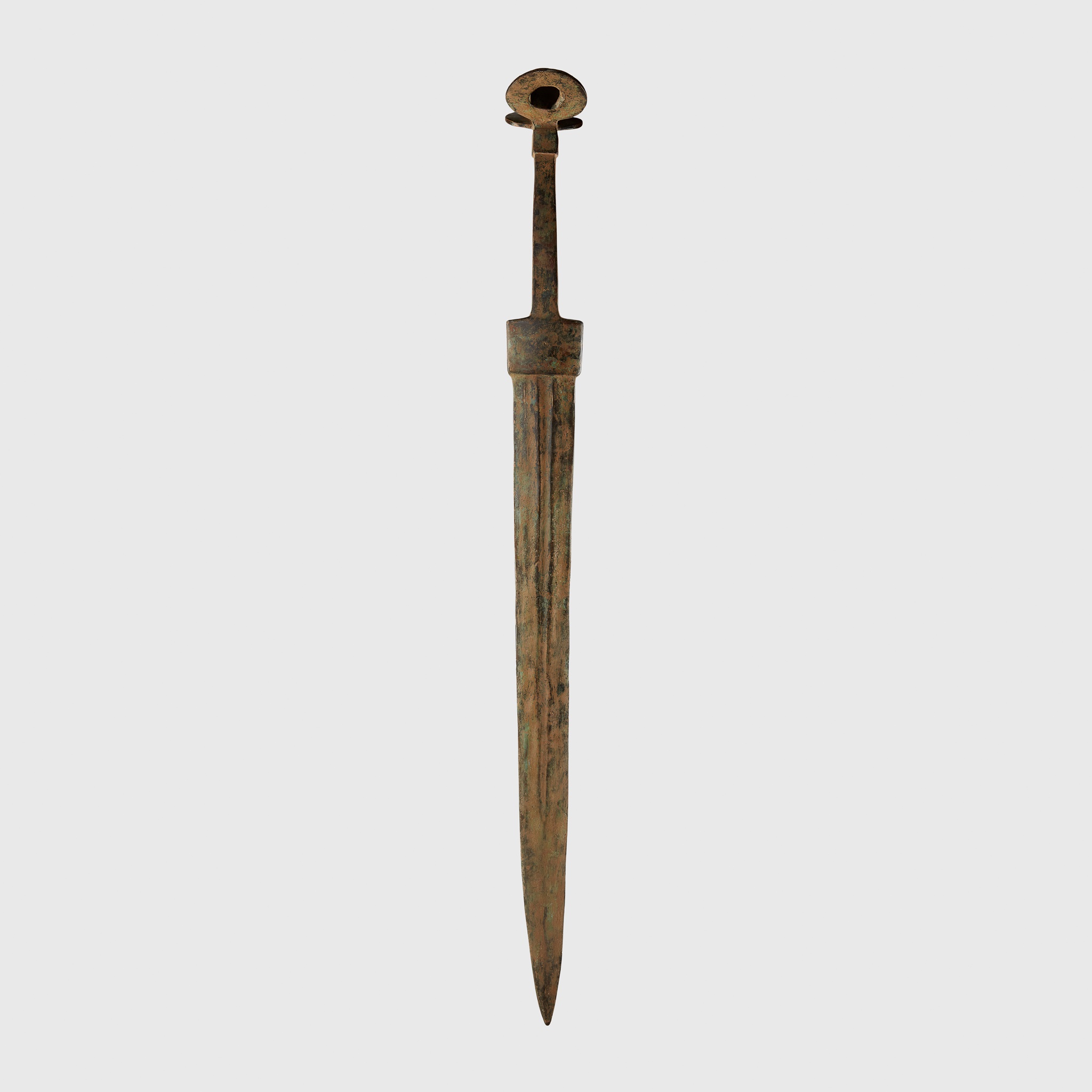 DUAL EAR POMMEL SWORD
