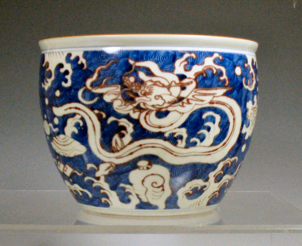 A 20th century Chinese jardiniere