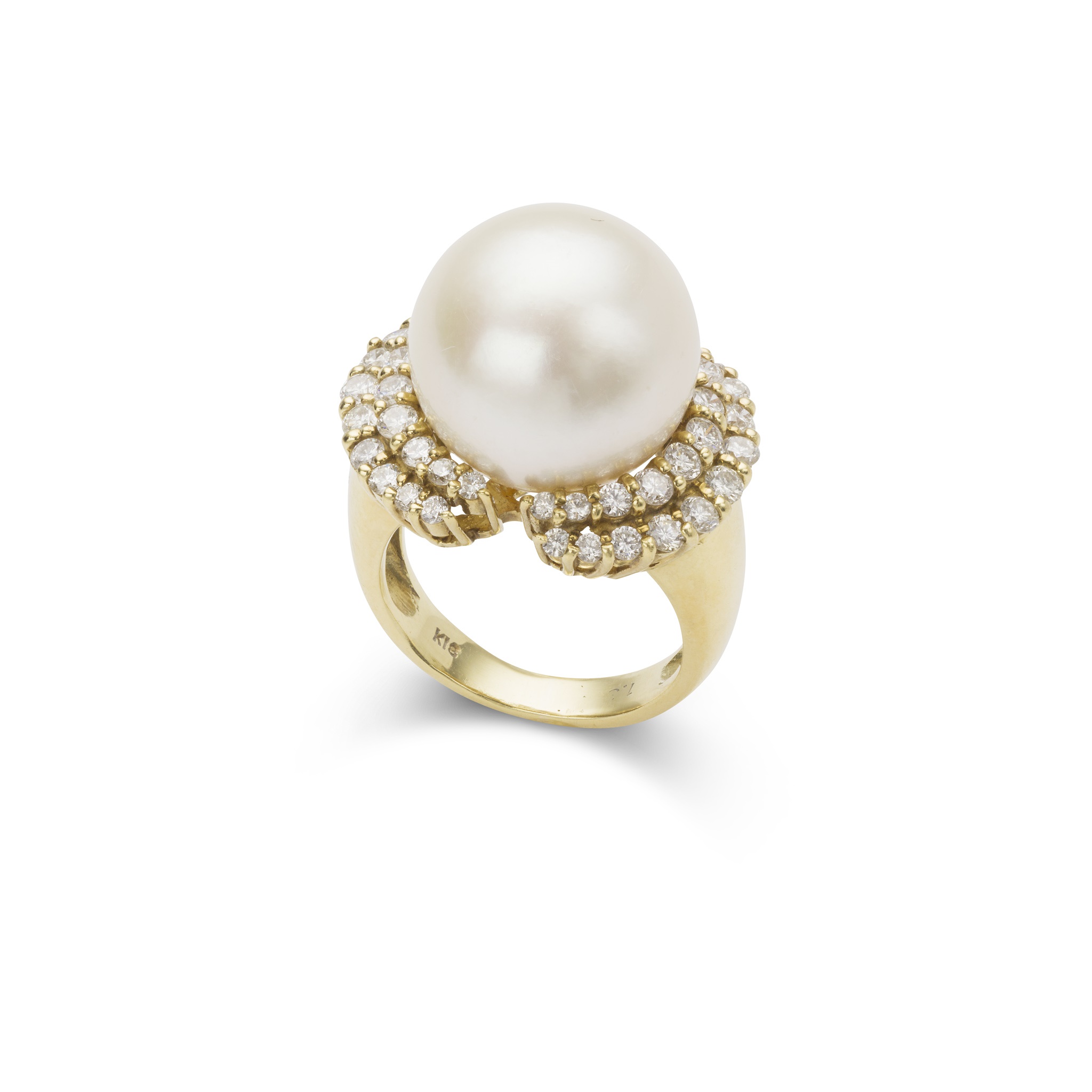 A South Sea pearl and diamond cocktail ring