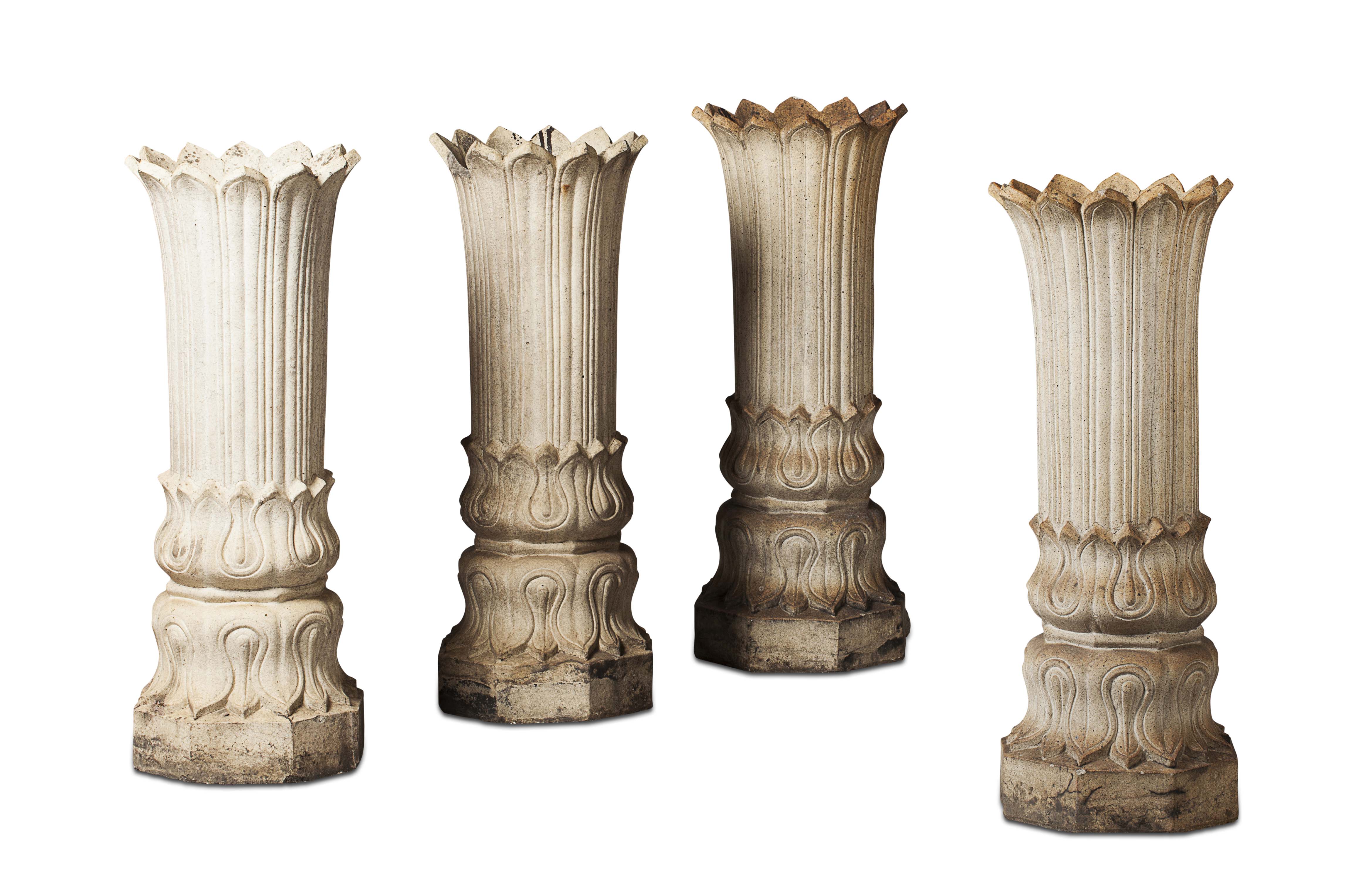 SET OF FOUR SCOTTISH 'GARNKIRK' FIRE CLAY LOTUS-FORM CHIMNEY POTS
