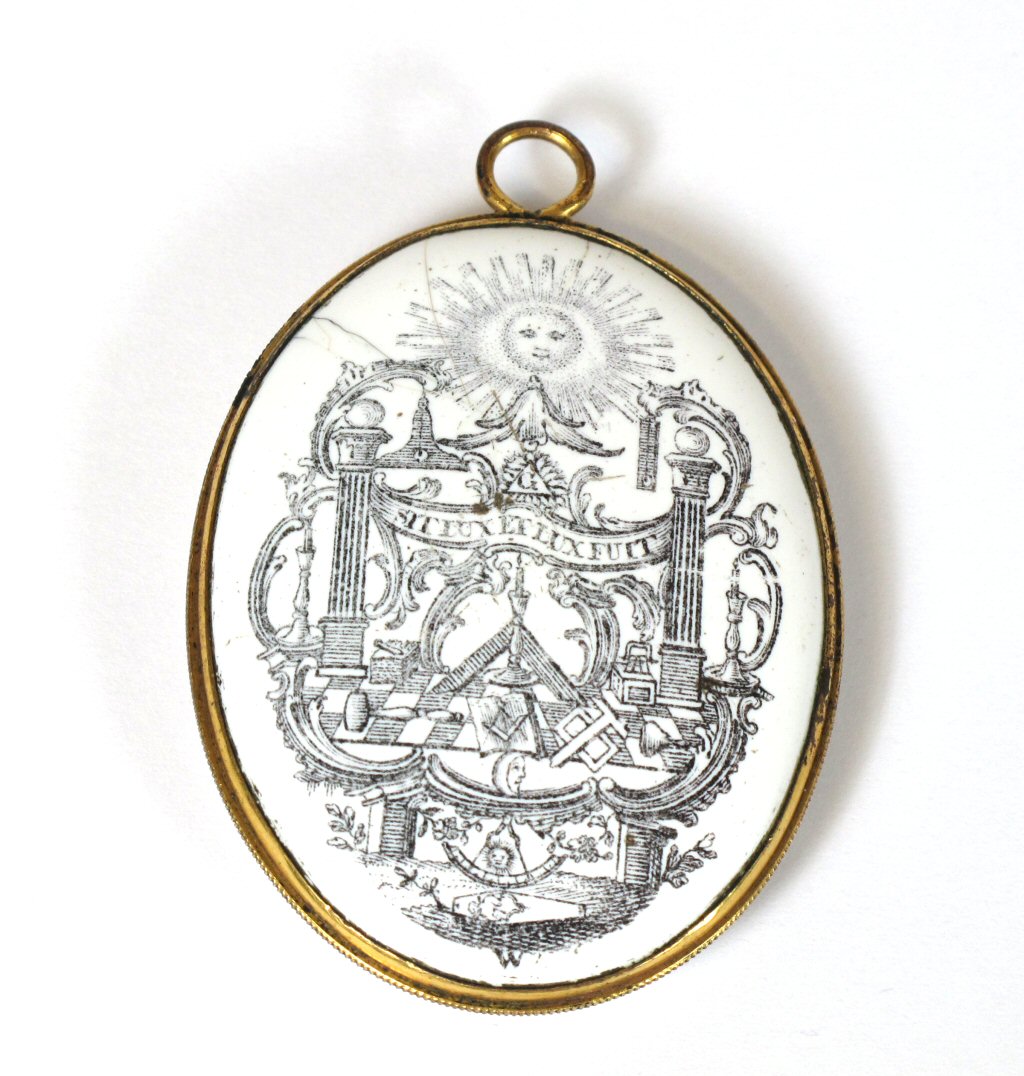 MASONIC ENAMEL PENDANT