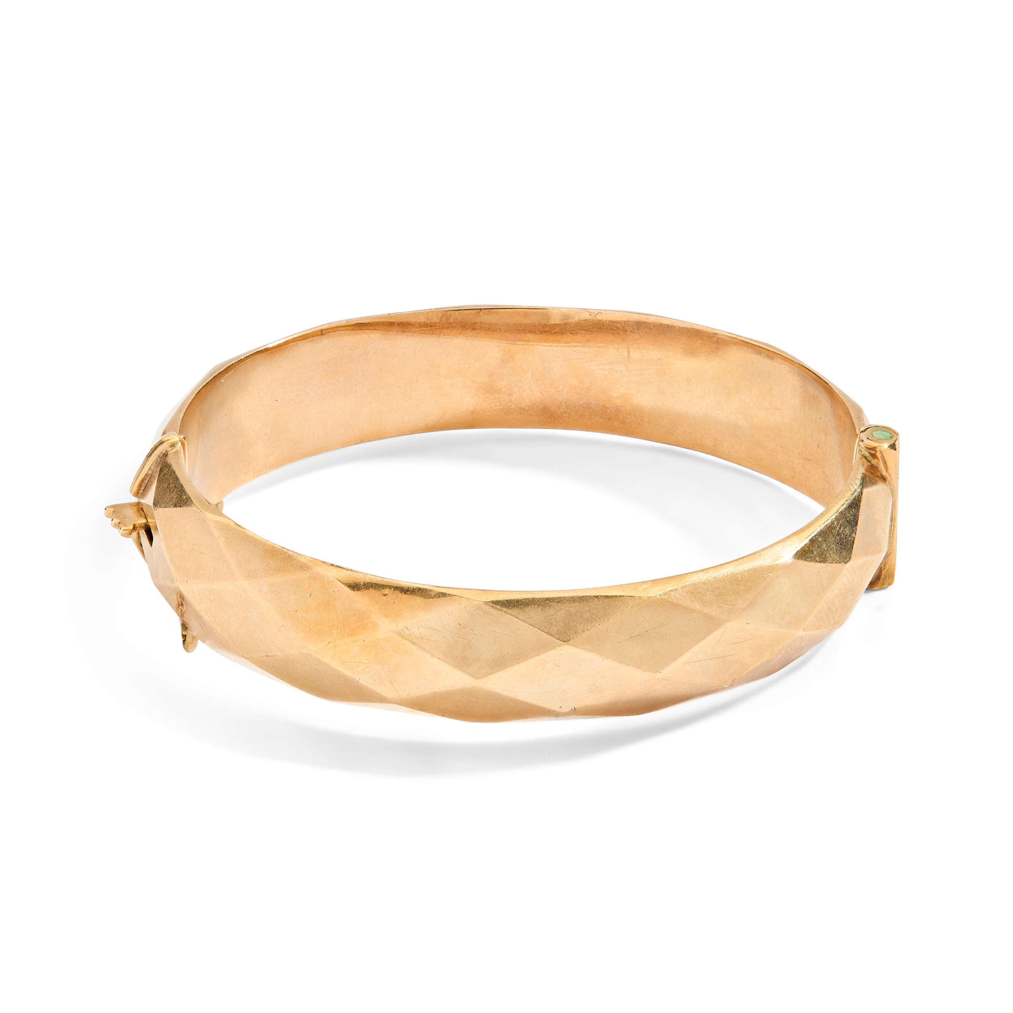 A 9ct gold bangle