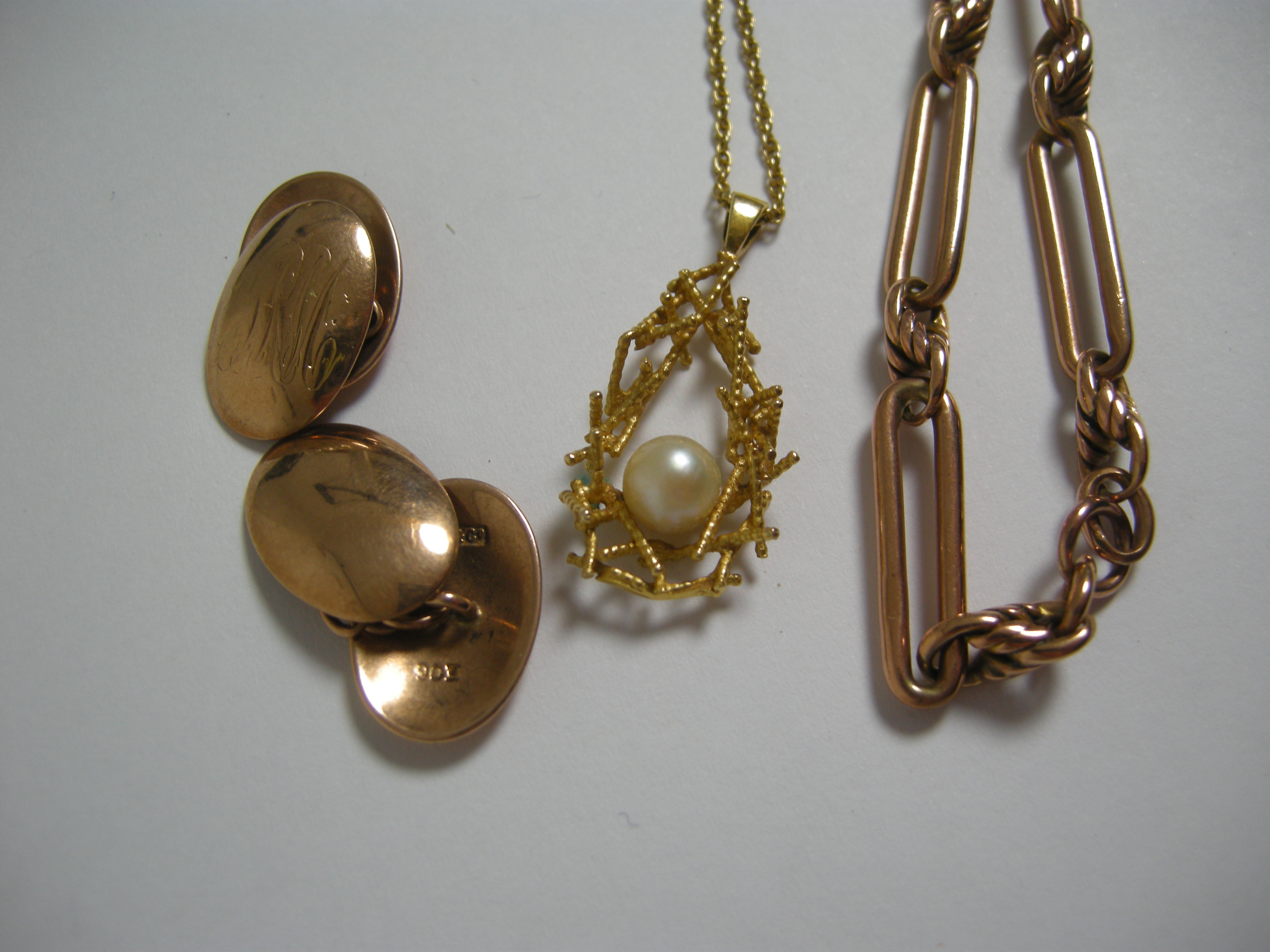 A group of gold jewellery to include;