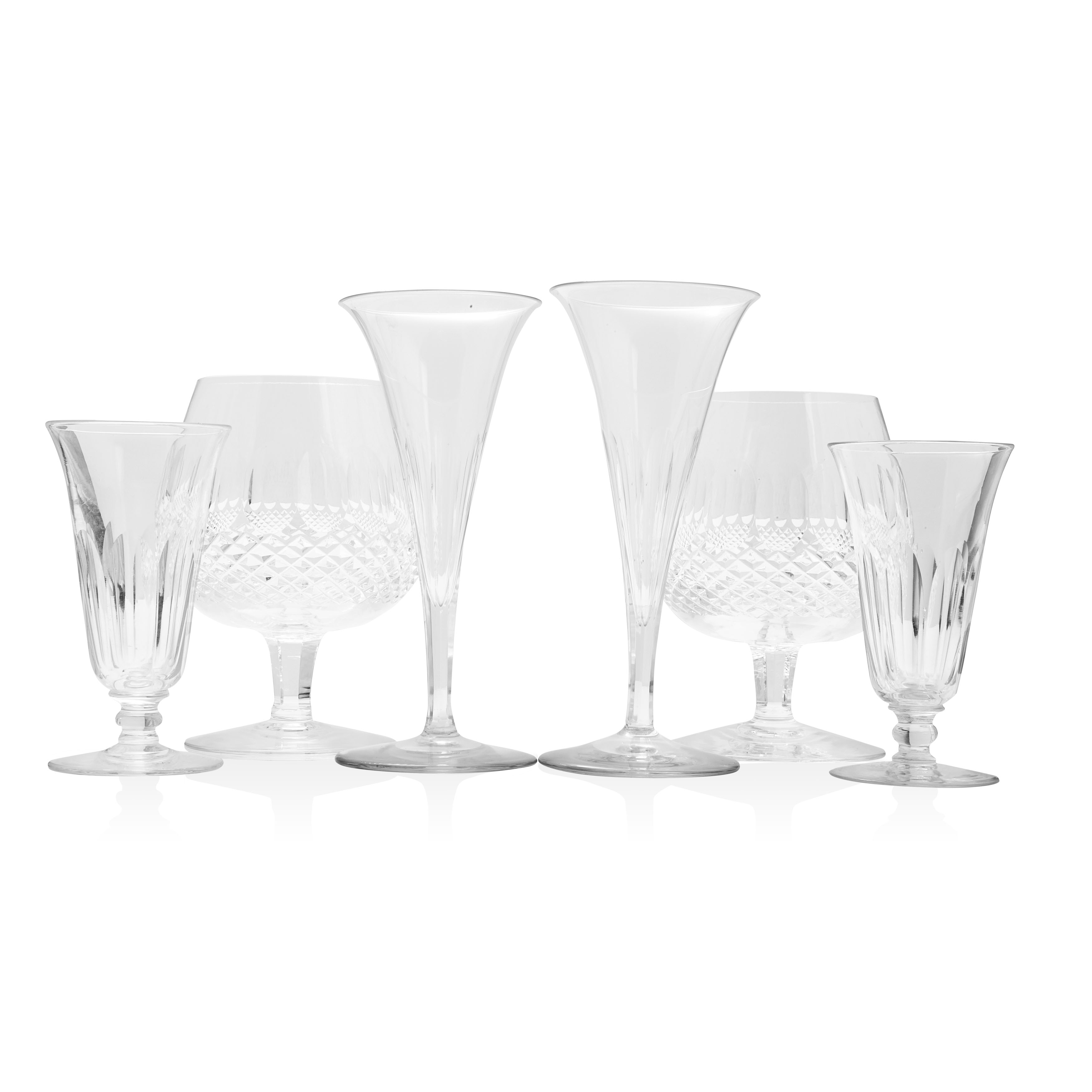 SET OF EIGHT EDWARDIAN CHAMPAGNE FLUTES