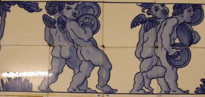 A Minton and Hollinstile tile frieze