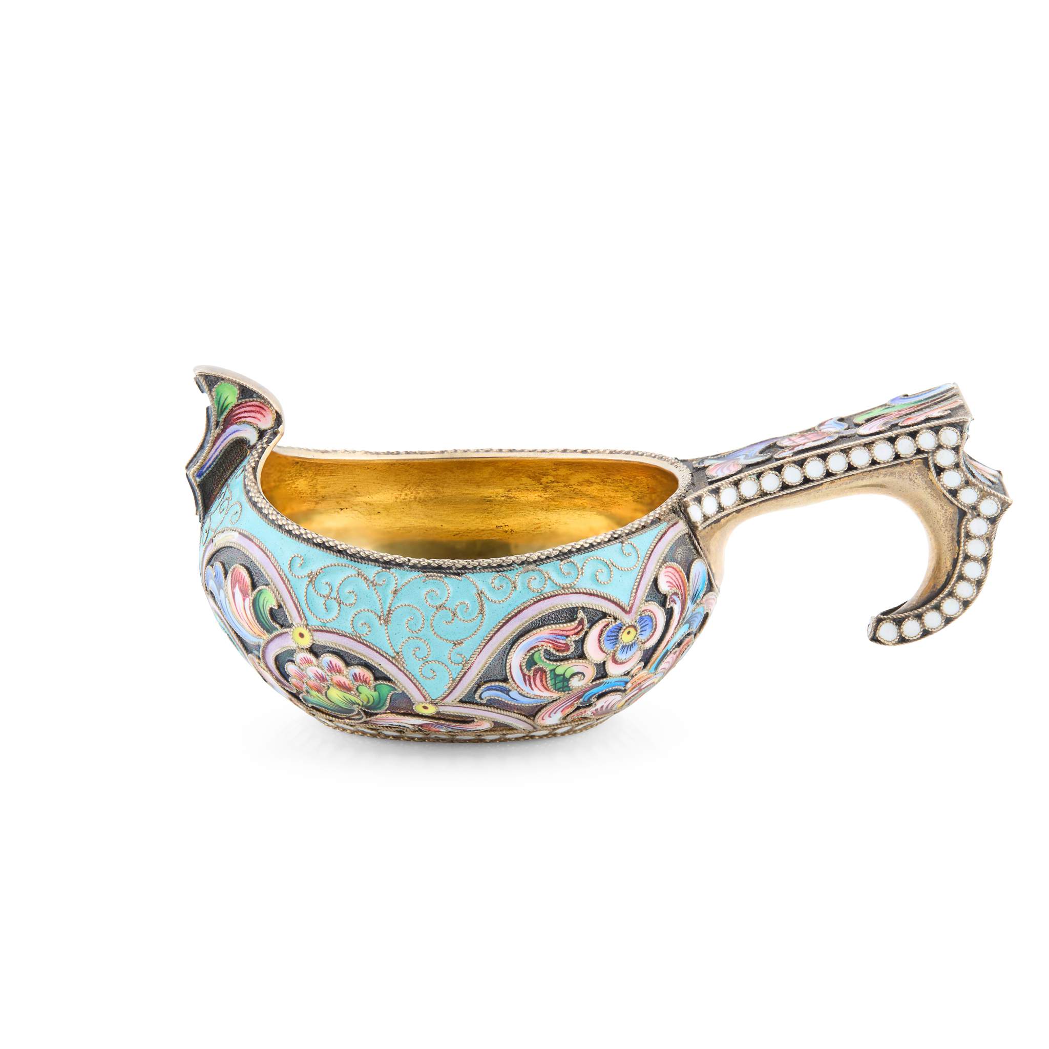 AN EARLY 20TH CENTURY RUSSIAN ENAMEL KOVSCH