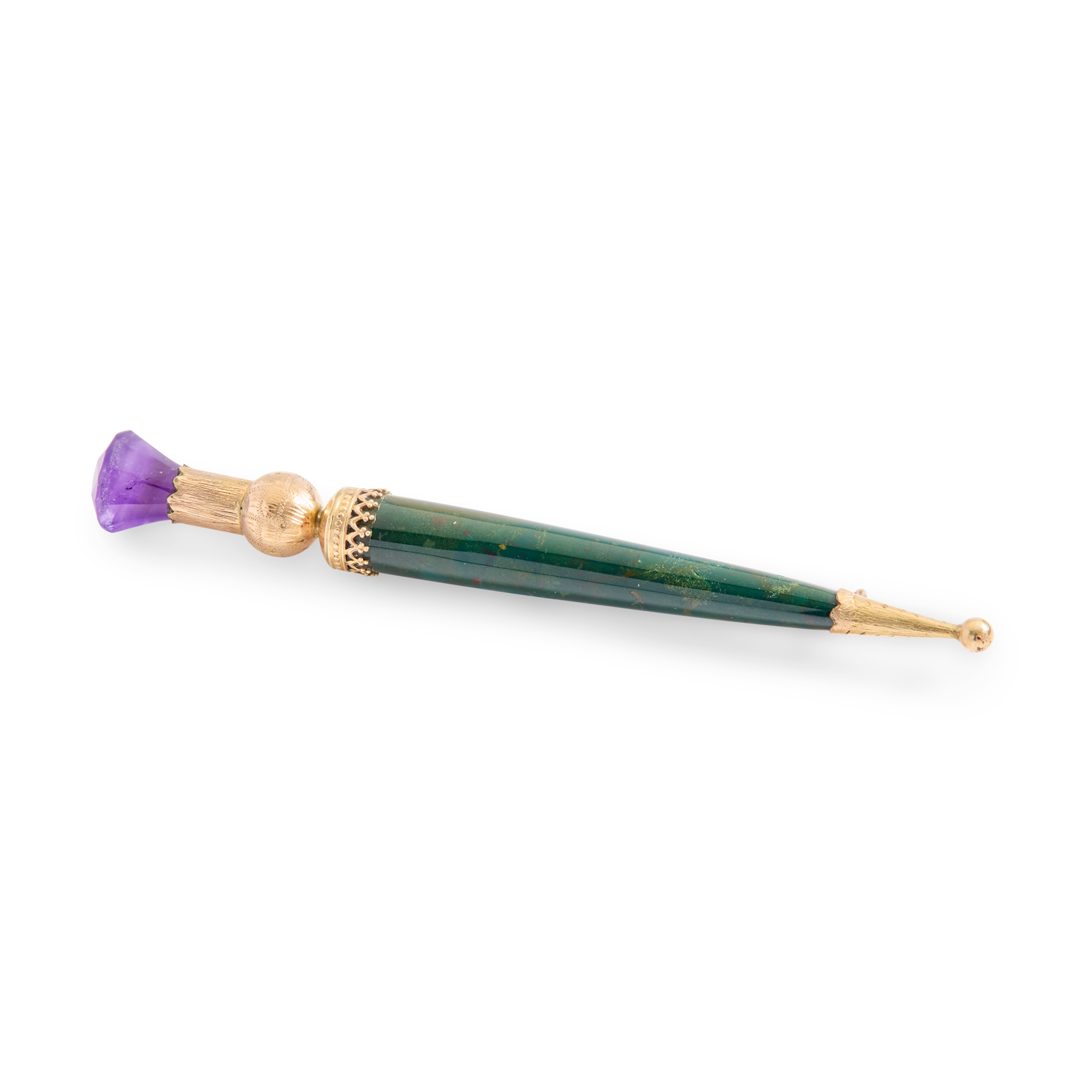 A Scottish agate and amethyst kilt pin