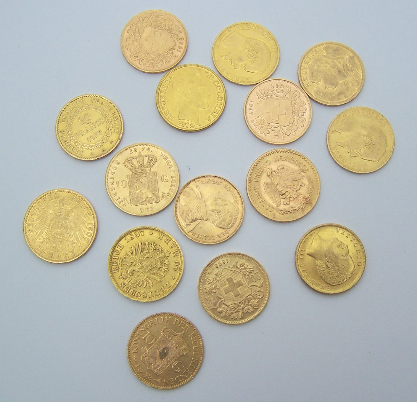 MIXED GOLD COINS