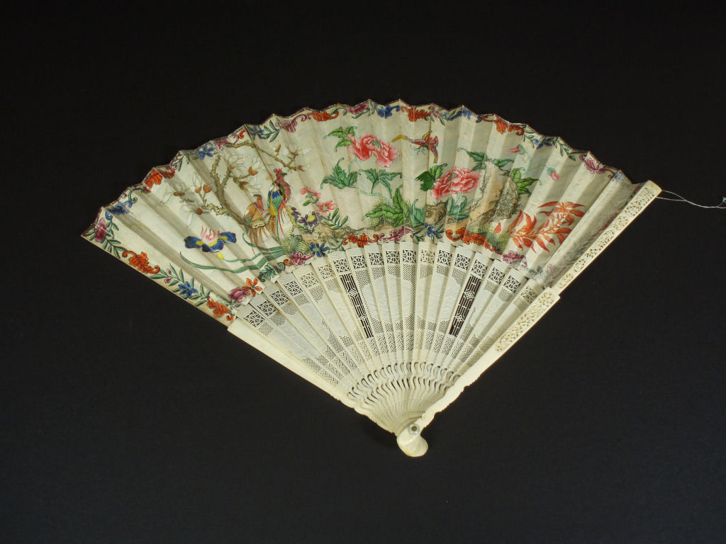 Two 19th century Chinese ivory fans