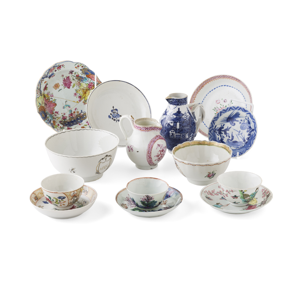 QUANTITY OF EXPORT PORCELAIN