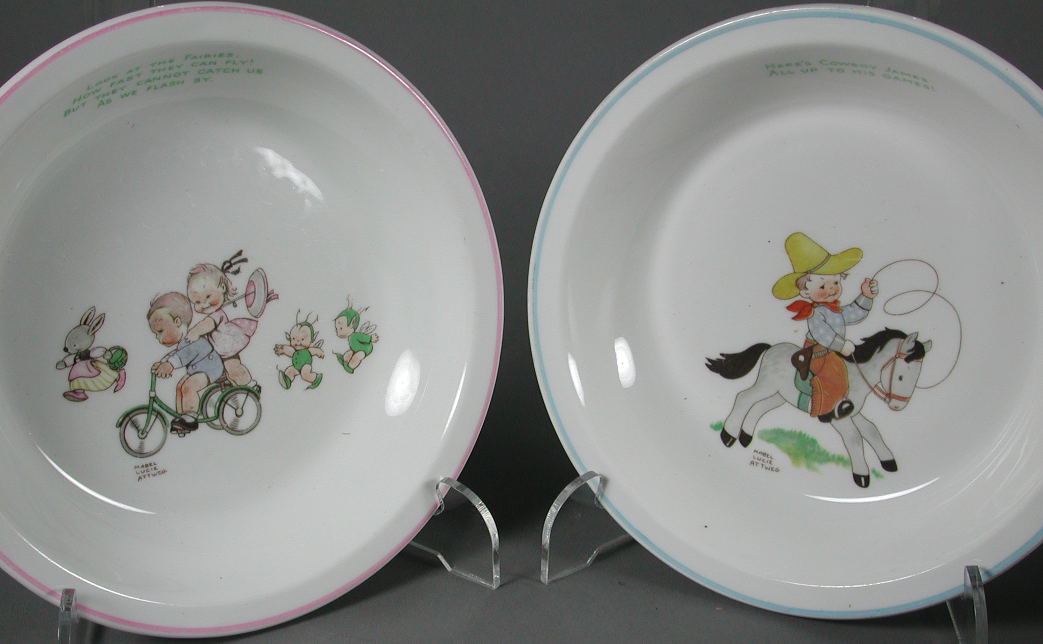 A Shelley part dinner service