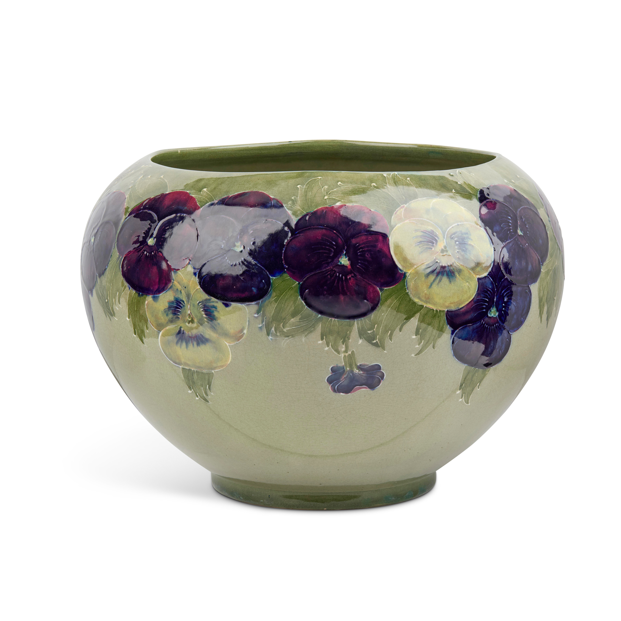 WILLIAM MOORCROFT (1872-1945) FOR MOORCROFT POTTERY