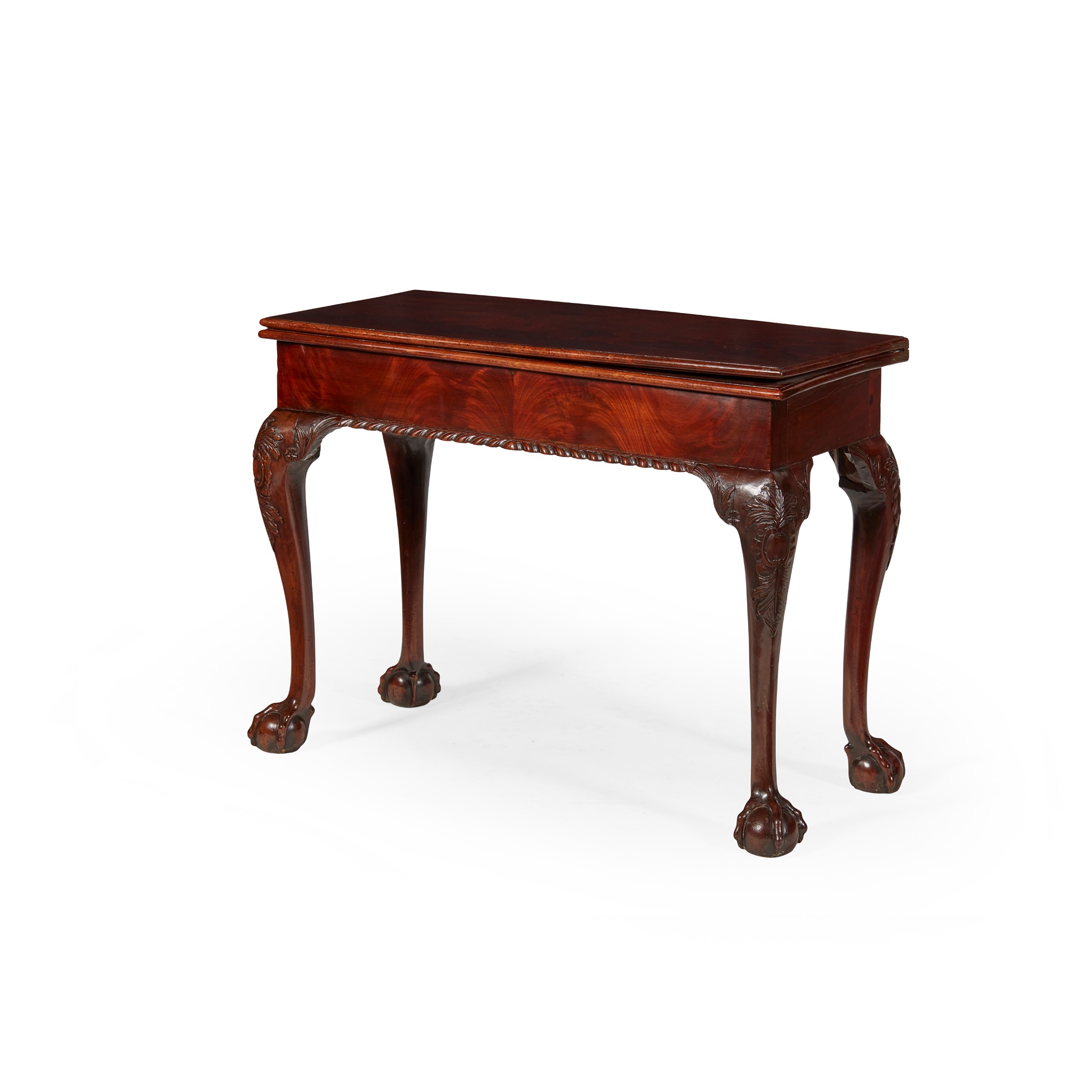 EARLY GEORGE III MAHOGANY TEA TABLE