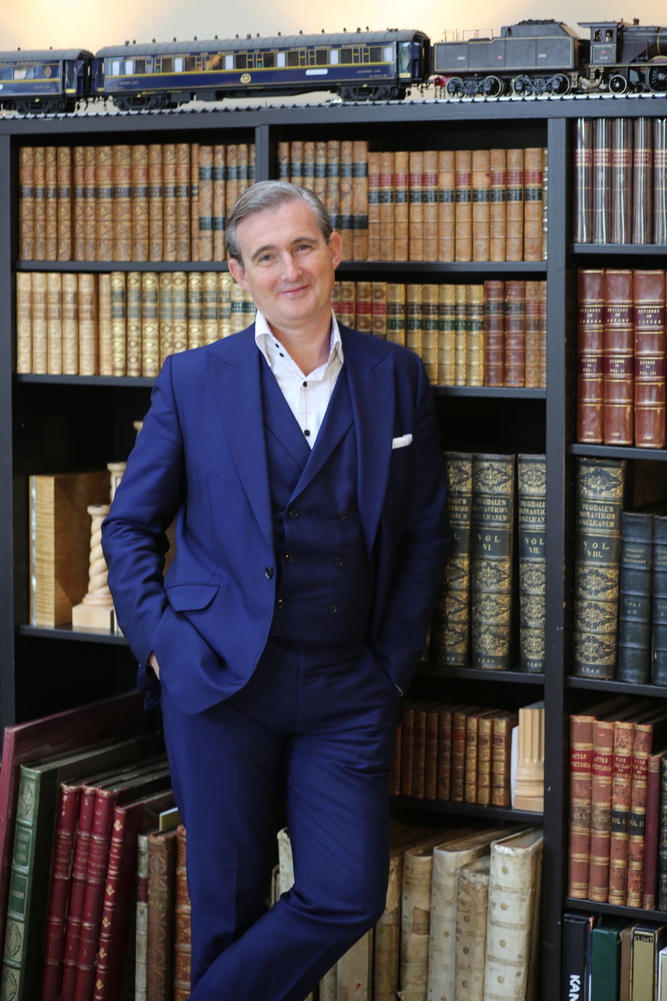 TOUR AND LUNCH AT SYCAMORE HOUSE WITH RENOWNED INTERIOR DESIGNER TIM GOSLING