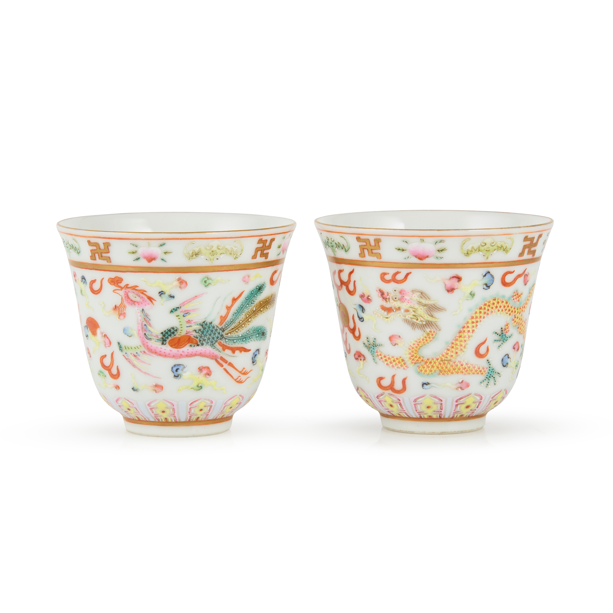 PAIR OF CHINESE FAMILLE ROSE 'DRAGON AND PHOENIX' CUPS