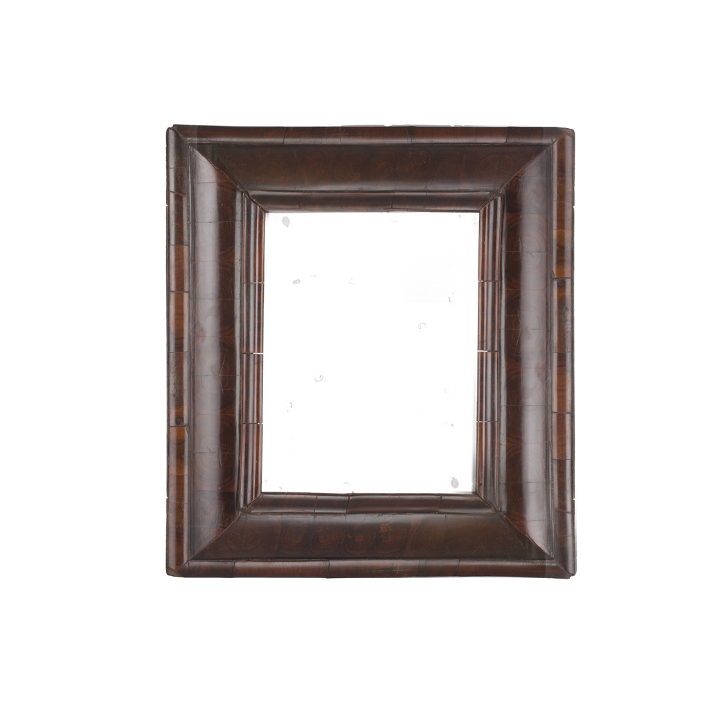 WILLIAM AND MARY WALNUT OYSTER VENEERED MIRROR