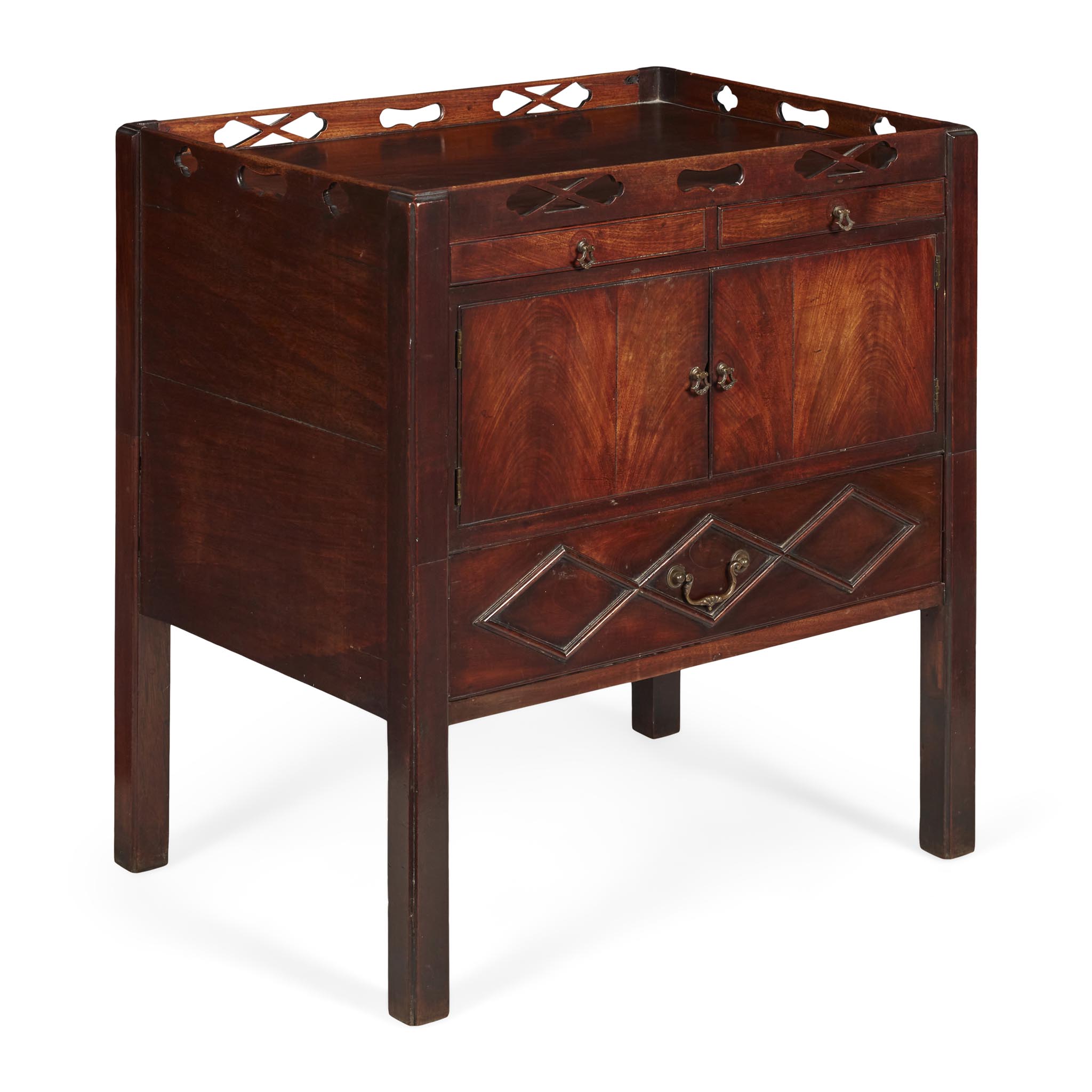 GEORGE III MAHOGANY TRAY TOP BEDSIDE COMMODE