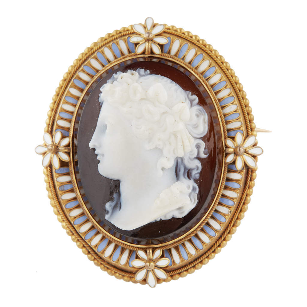 A mid-19th century hardstone cameo brooch