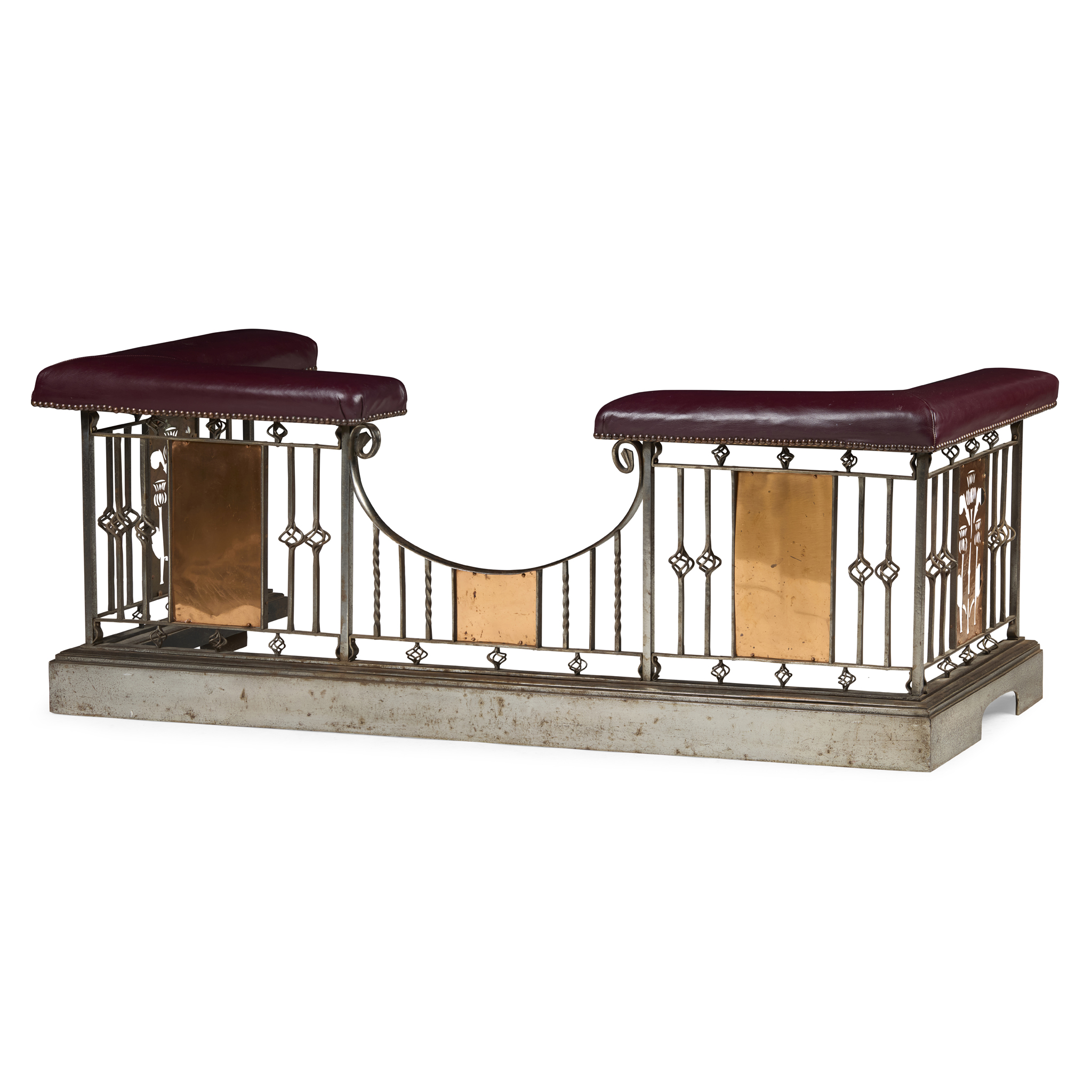 ARTS & CRAFTS STEEL AND COPPER CLUB FENDER