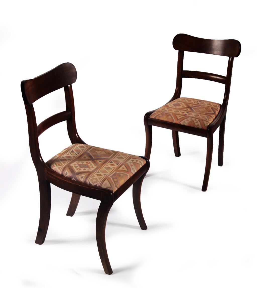 SET OF SIX REGENCY STYLE MAHOGANY DINING CHAIRS