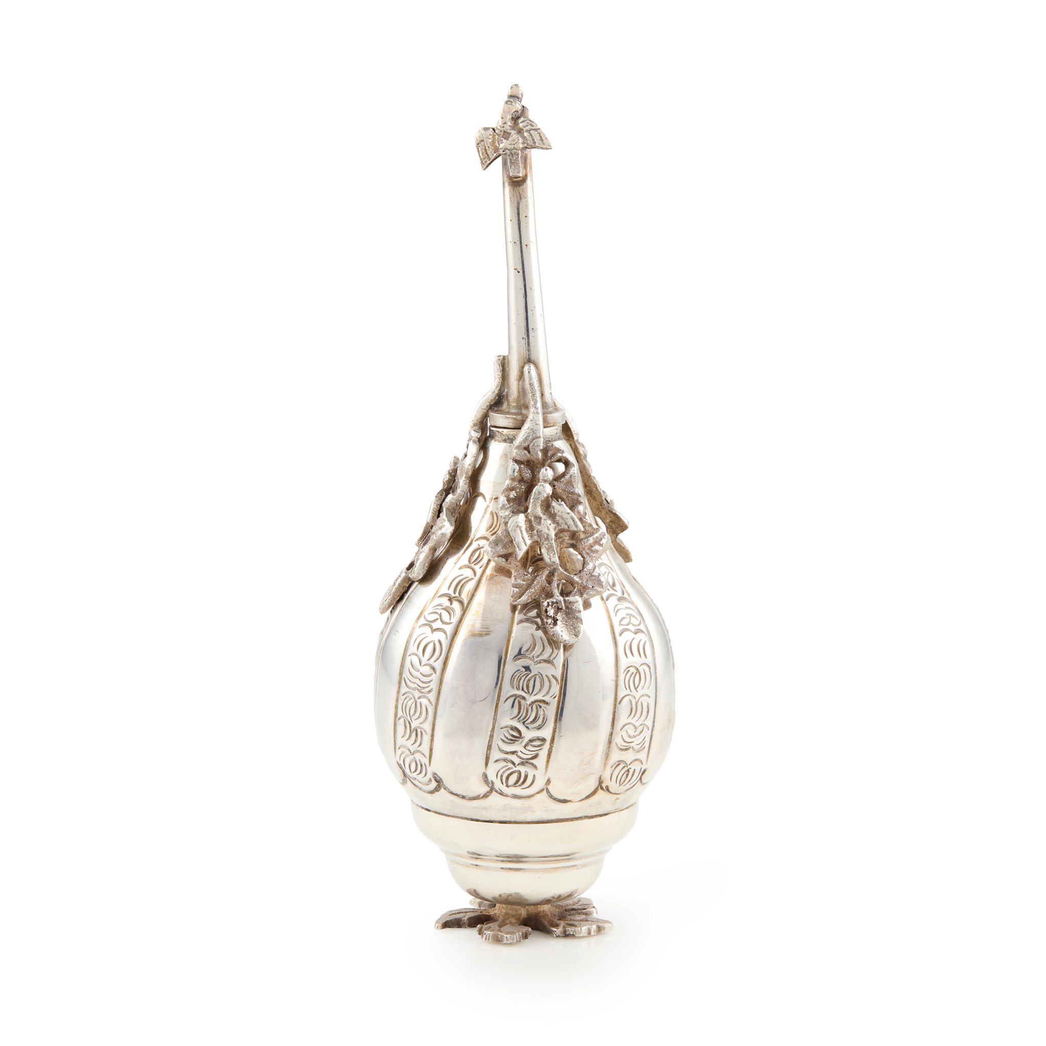 A 20TH CENTURY MIDDLE EASTERN SCENT BOTTLE