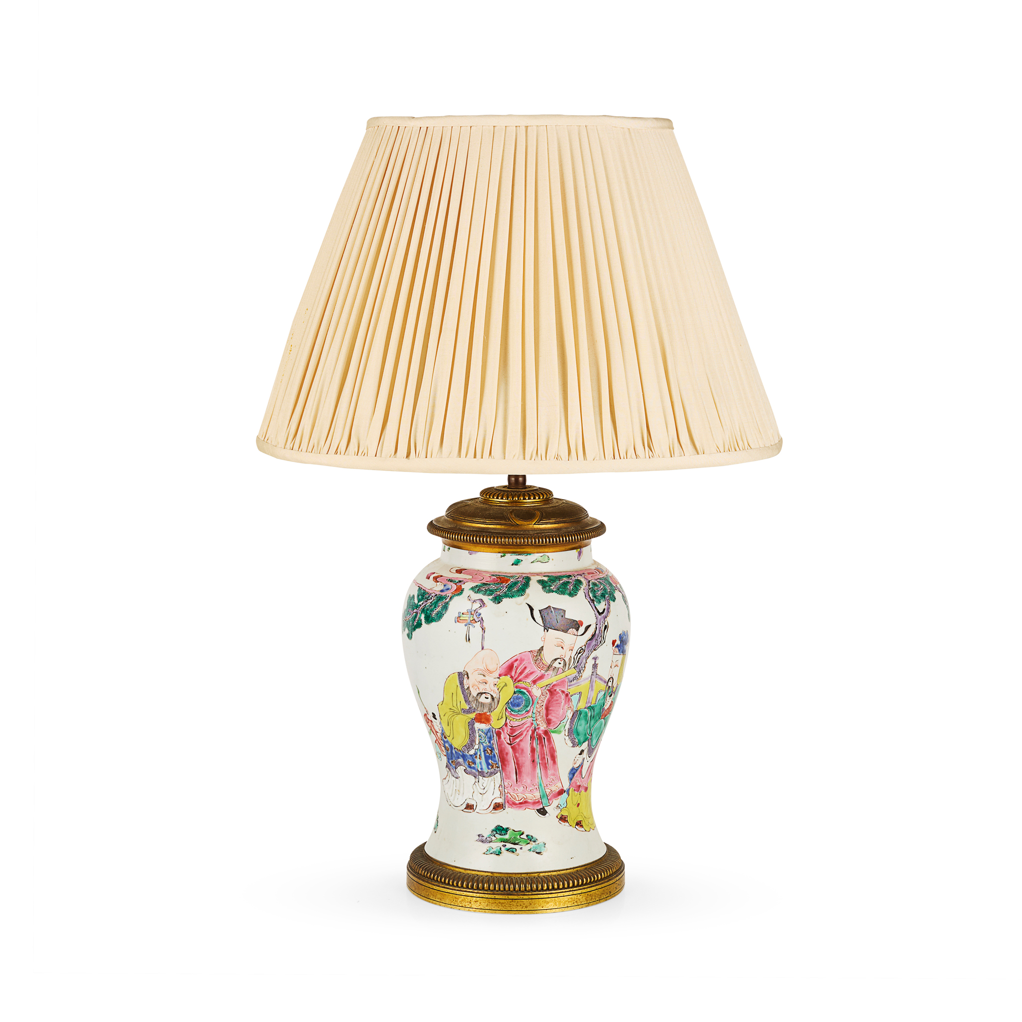 GILT BRONZE MOUNTED CHINESE FAMILLE ROSE PORCELAIN VASE LAMP