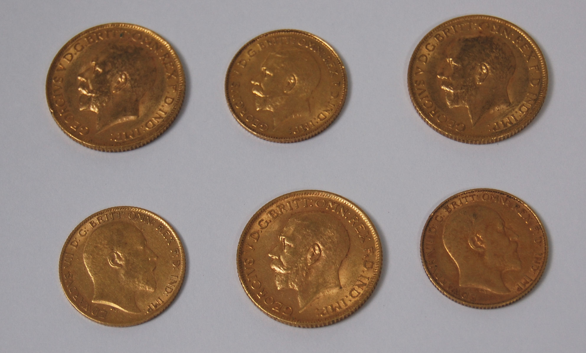 George V sovereign 1913 x 3,