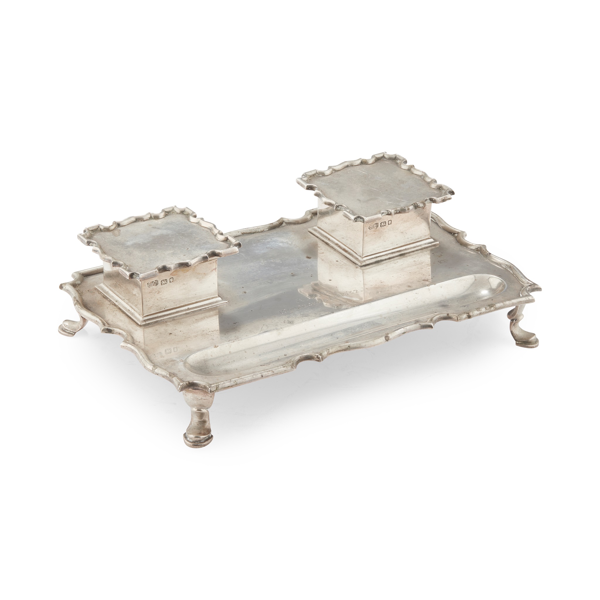 A RECTANGULAR GEORGE V INKSTAND