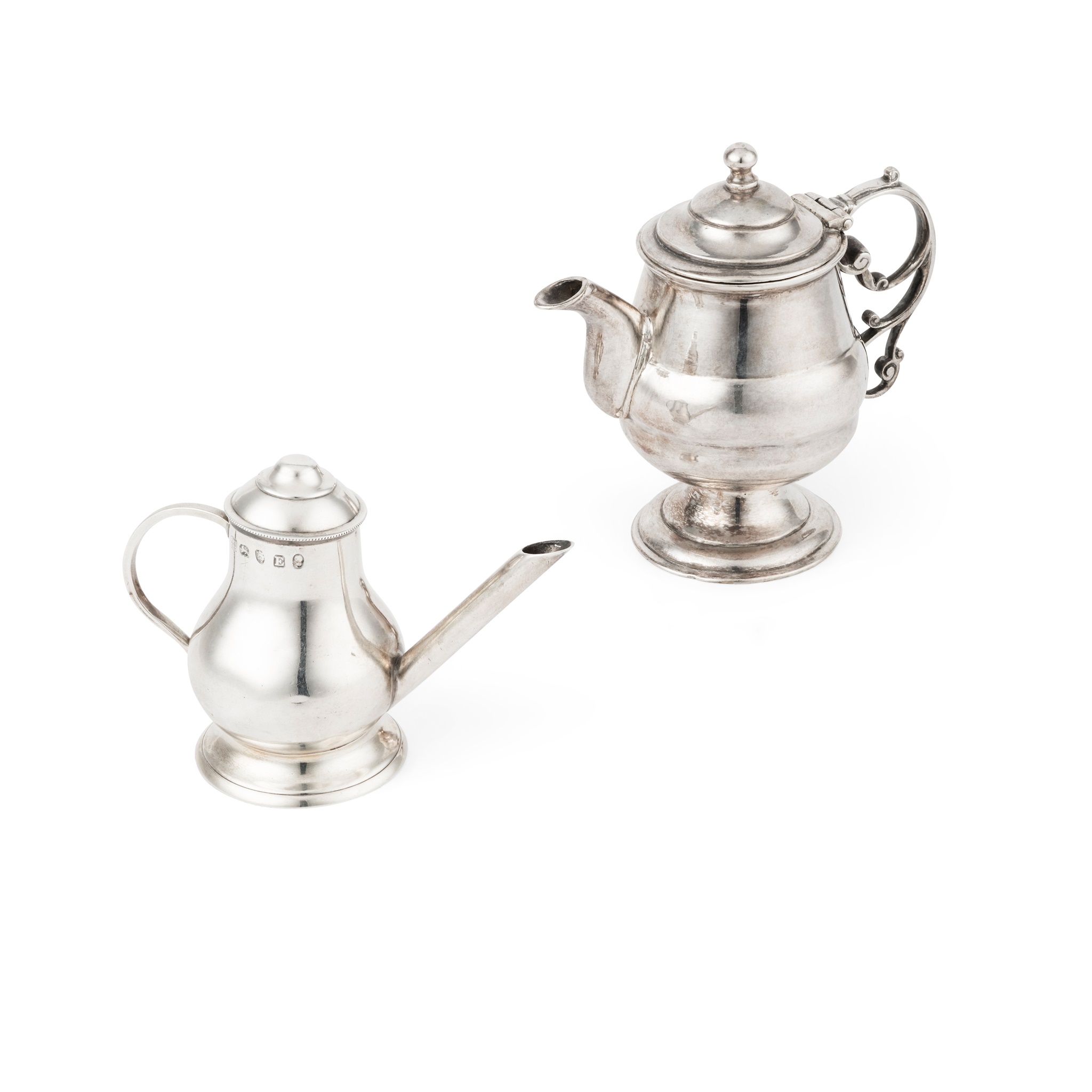 A George III miniature can