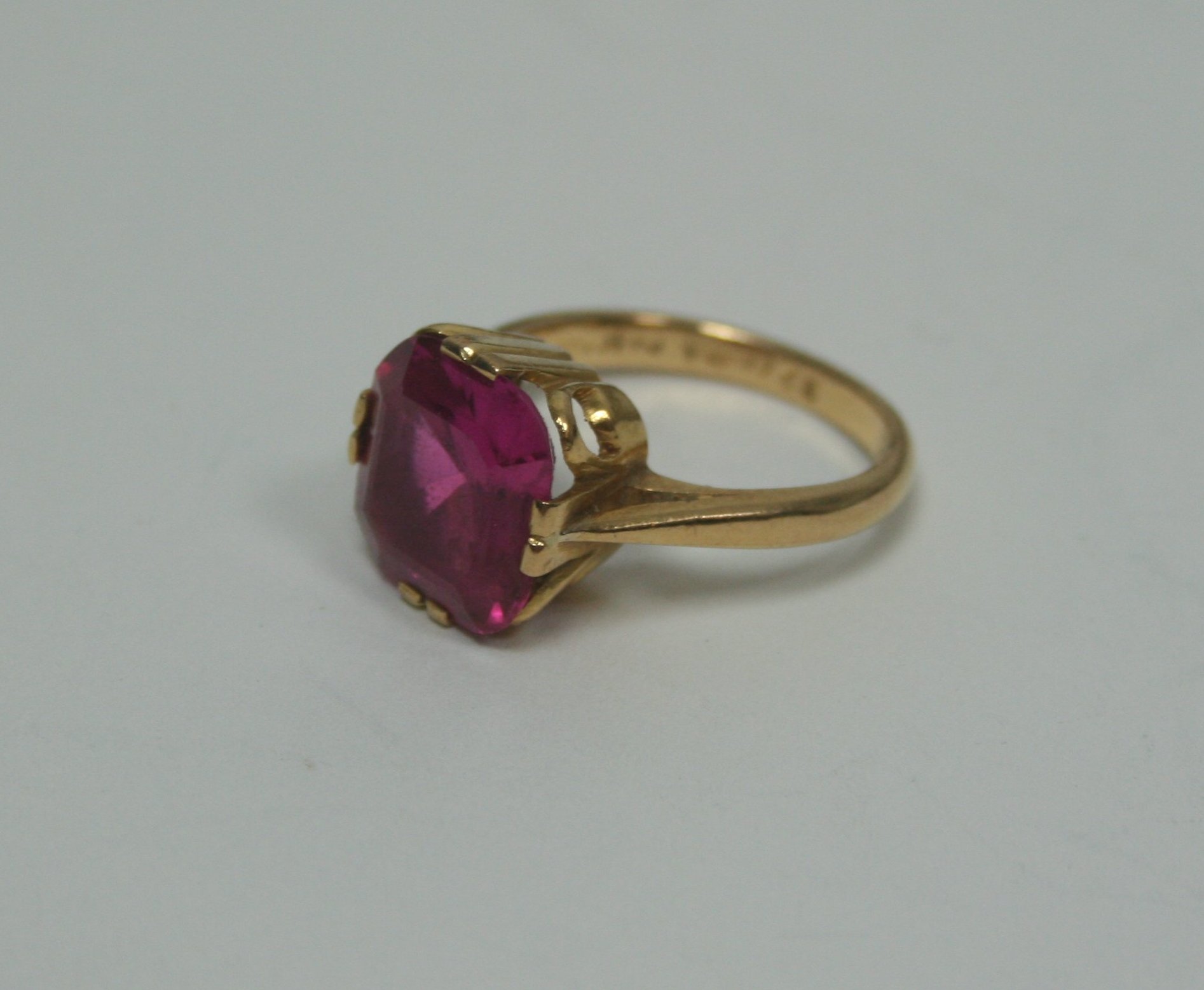 A pink tourmaline dress ring