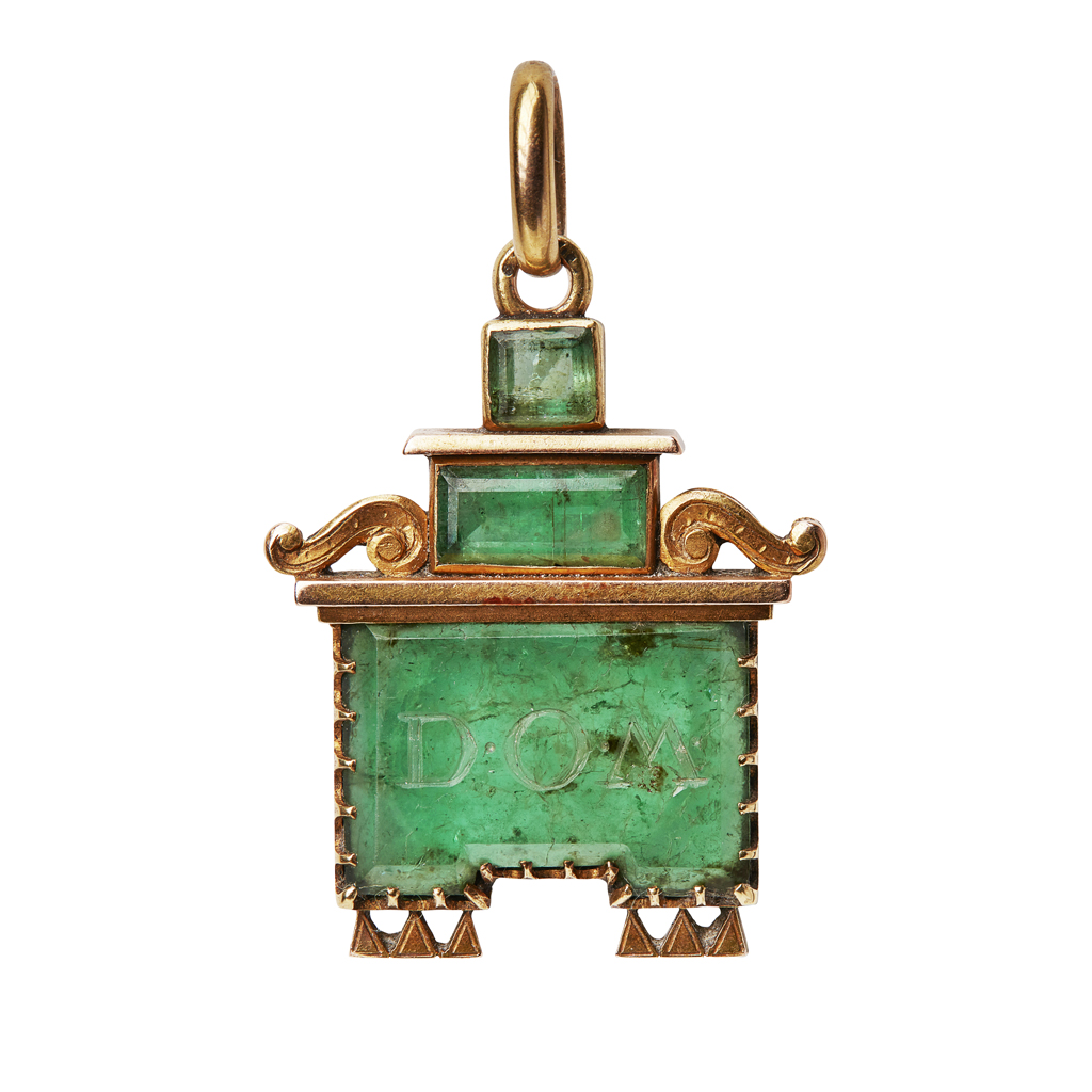 An early 20th century emerald set pendant