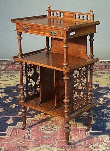 An Edwardian mahogany whatnot
