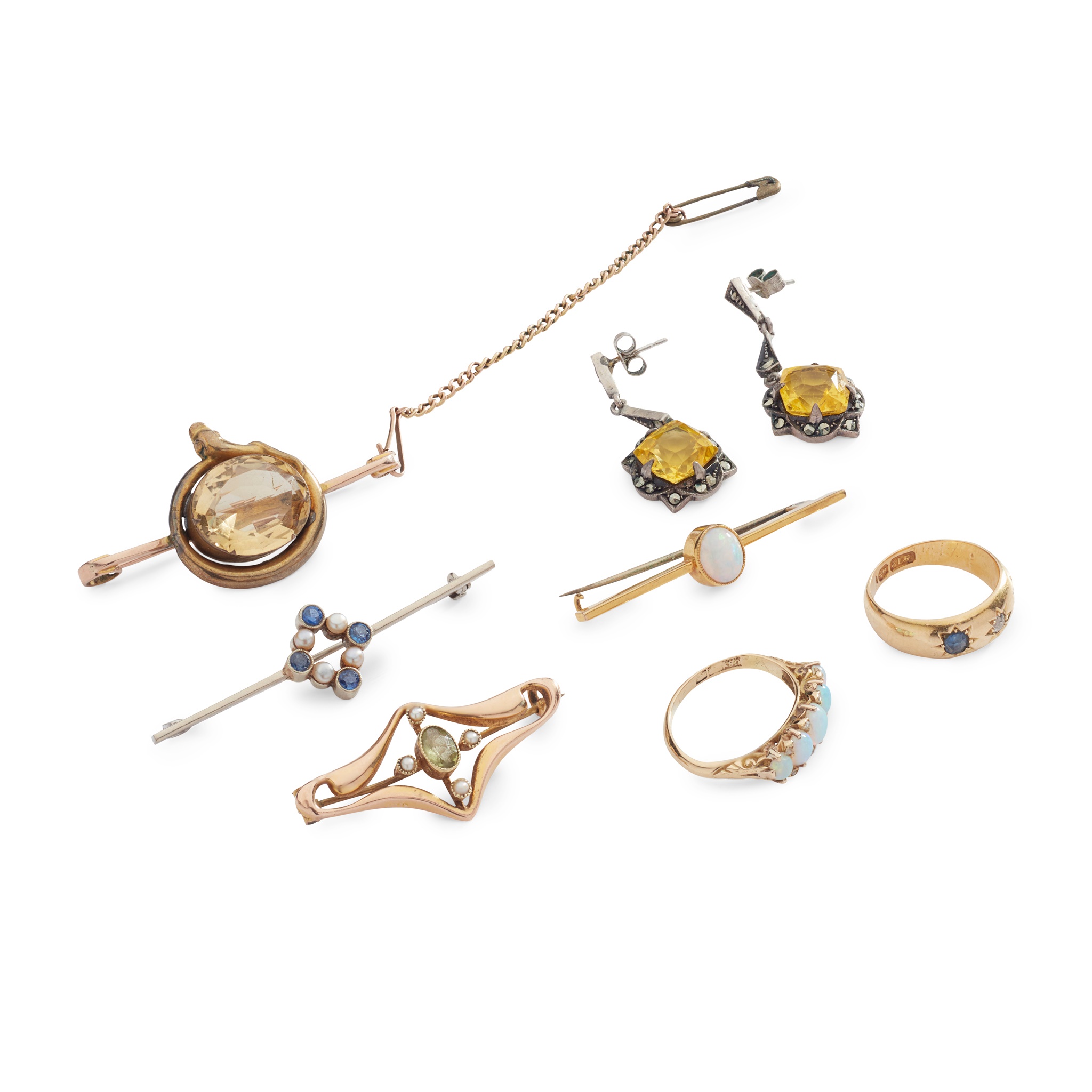 A collection of jewellery