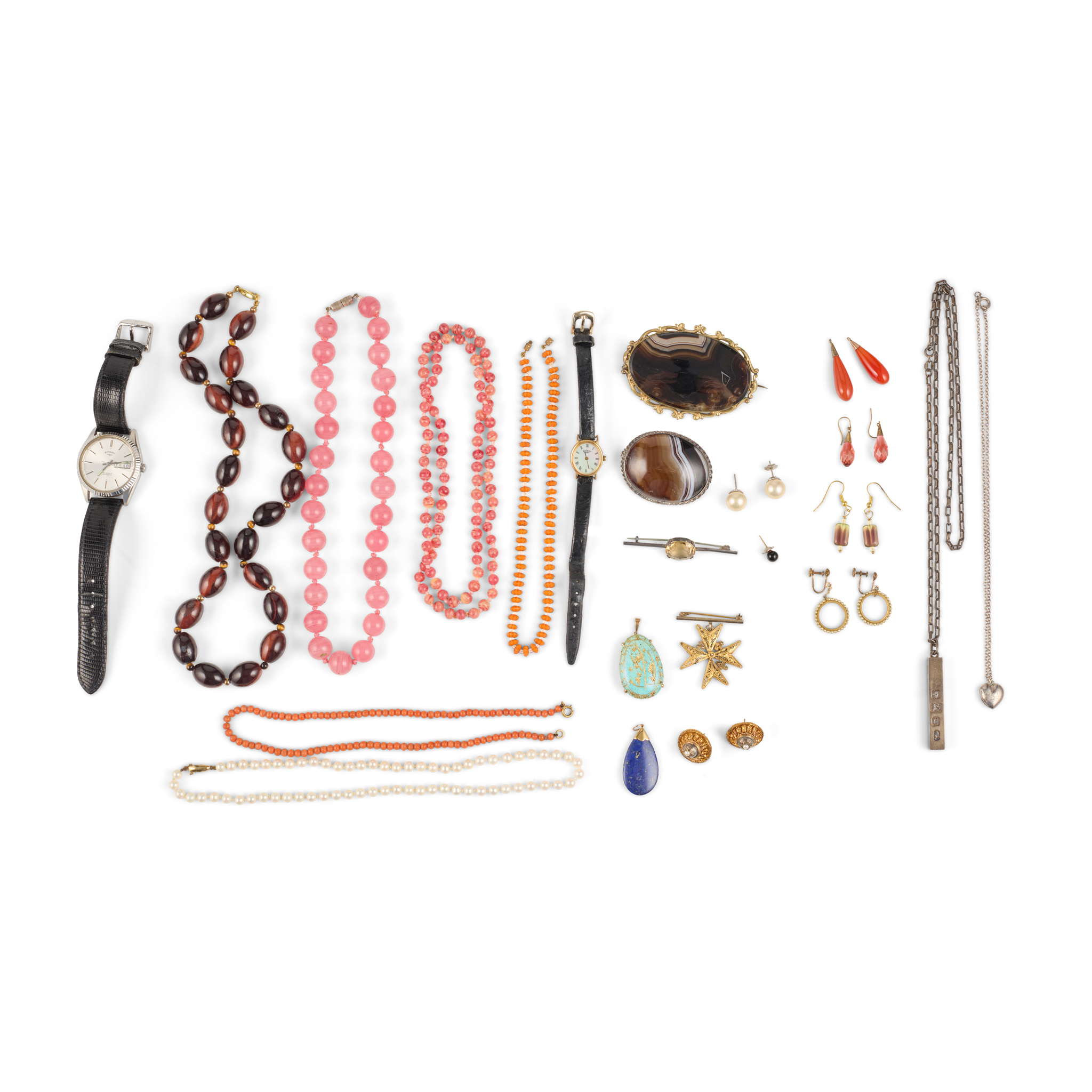 A large collection of jewellery
