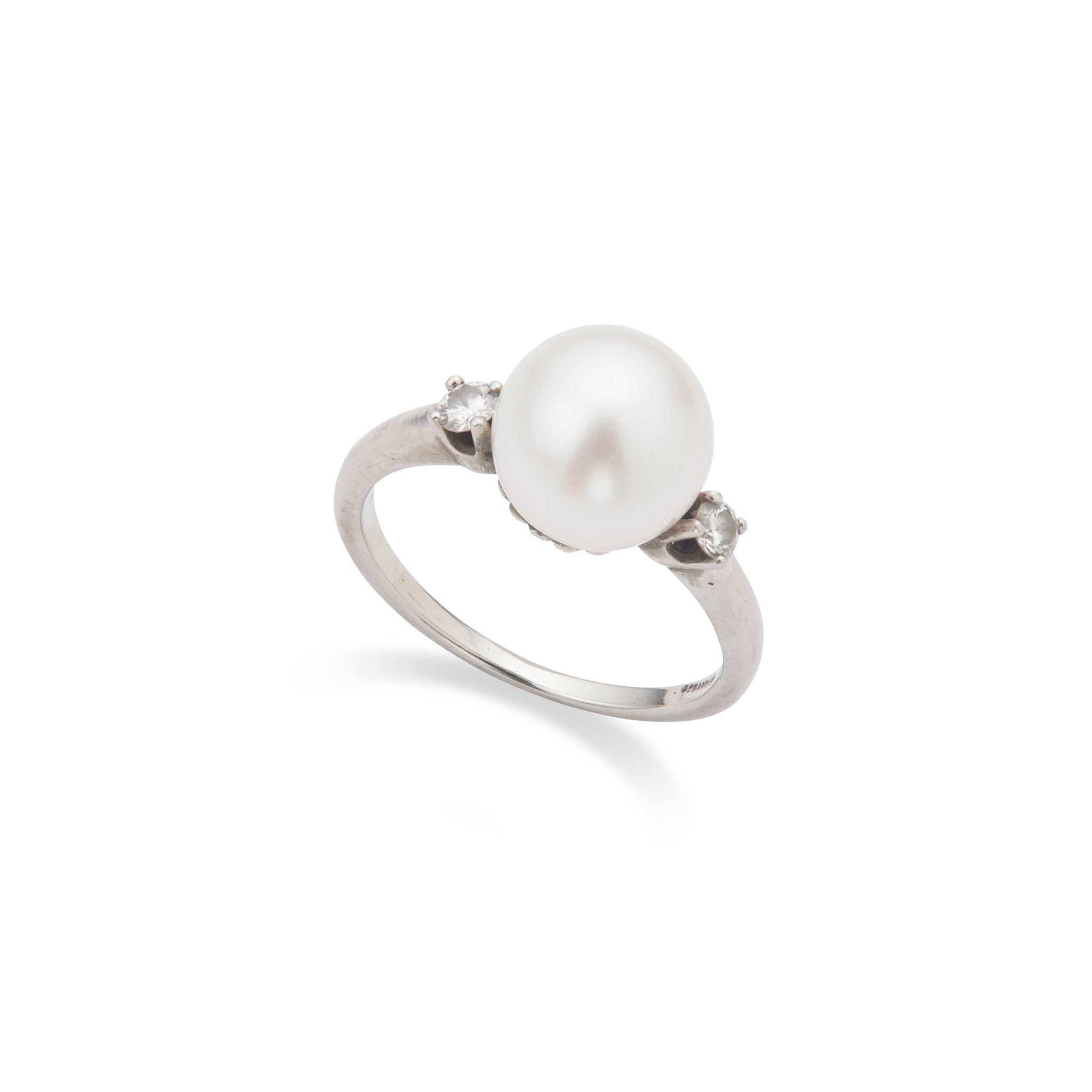 Tiffany & Co.: A cultured pearl and diamond ring