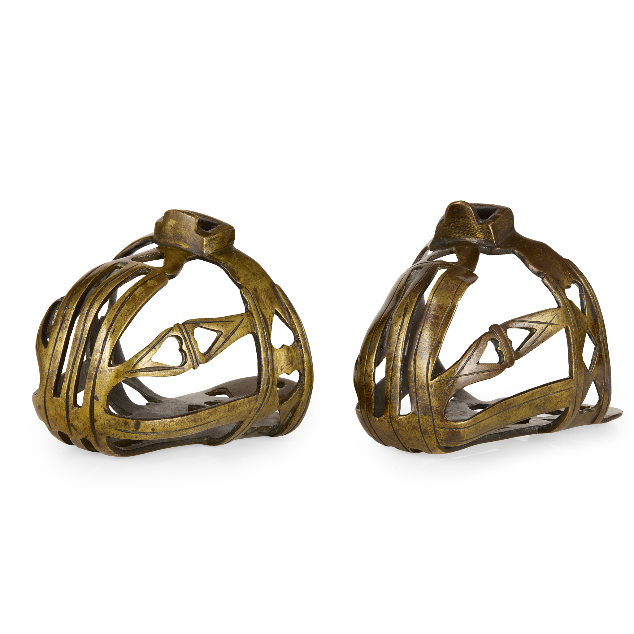 A RARE NEAR PAIR OF EARLY / MID-18TH CENTURY SCOTTISH BRASS STIRRUPS
