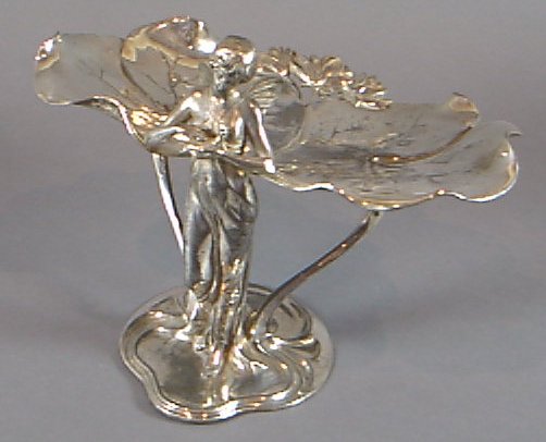 A WMF electroplated Art Nouveau tazza