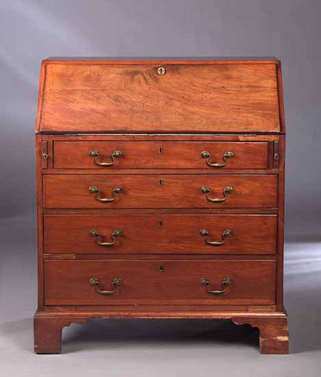 A Georgian mahogany bureau