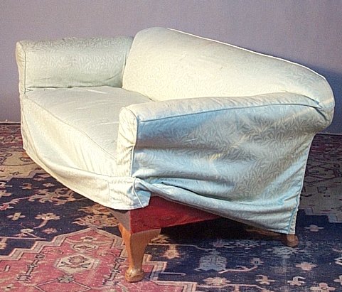 A long low settee